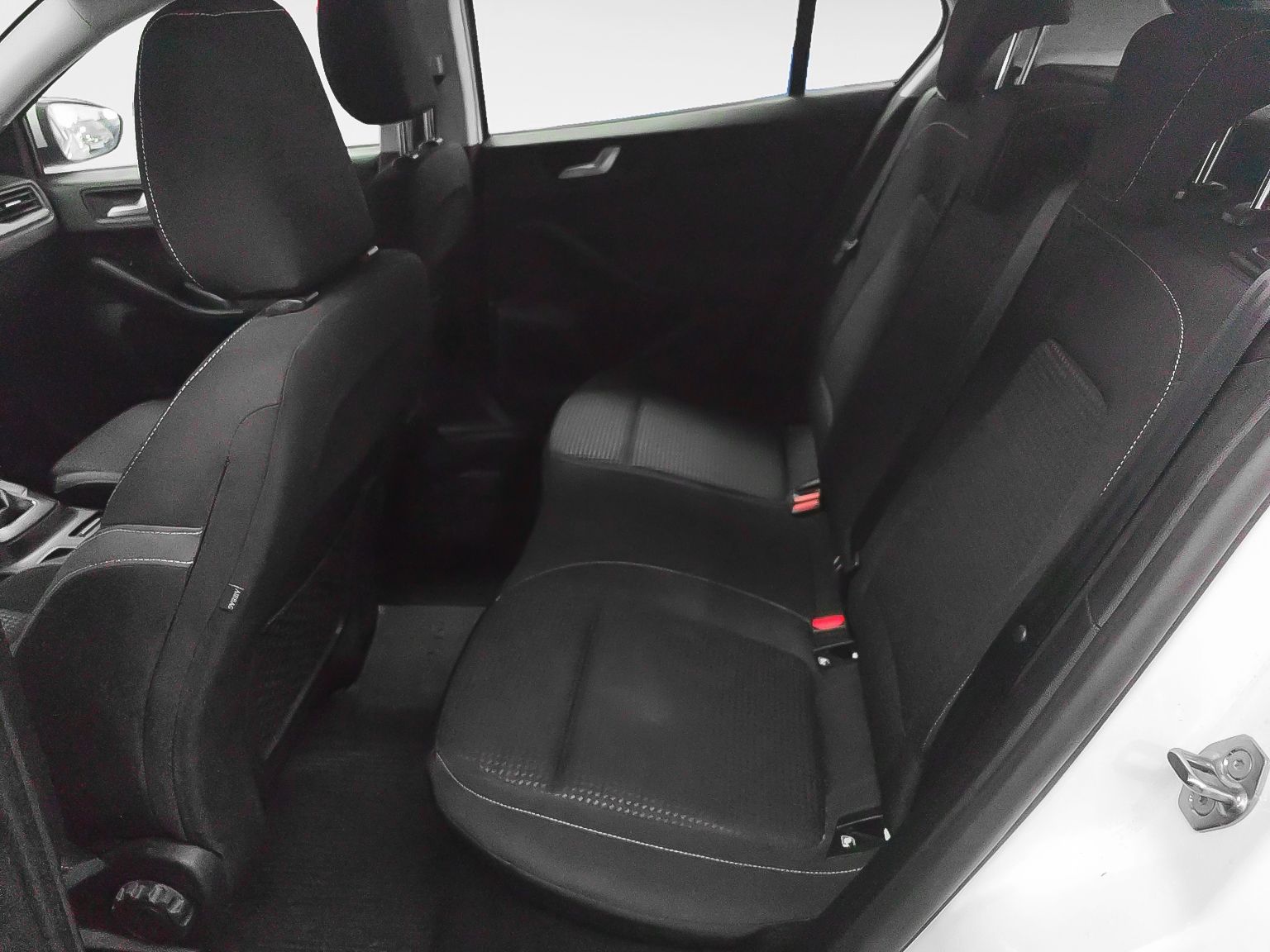 Ford Focus 1.5 EcoBlue Trend+ - foto 12