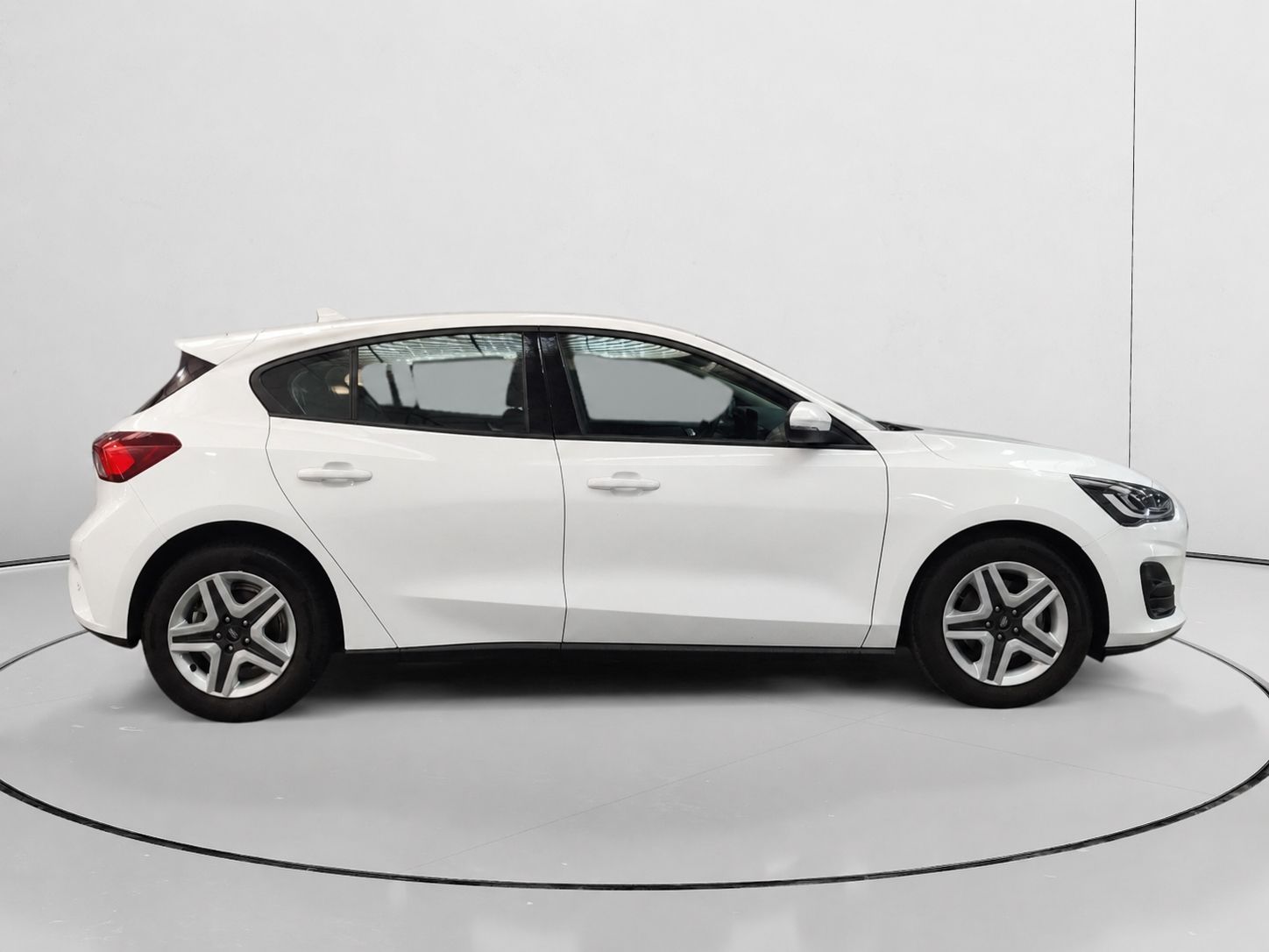 Ford Focus 1.5 EcoBlue Trend+ - foto 2