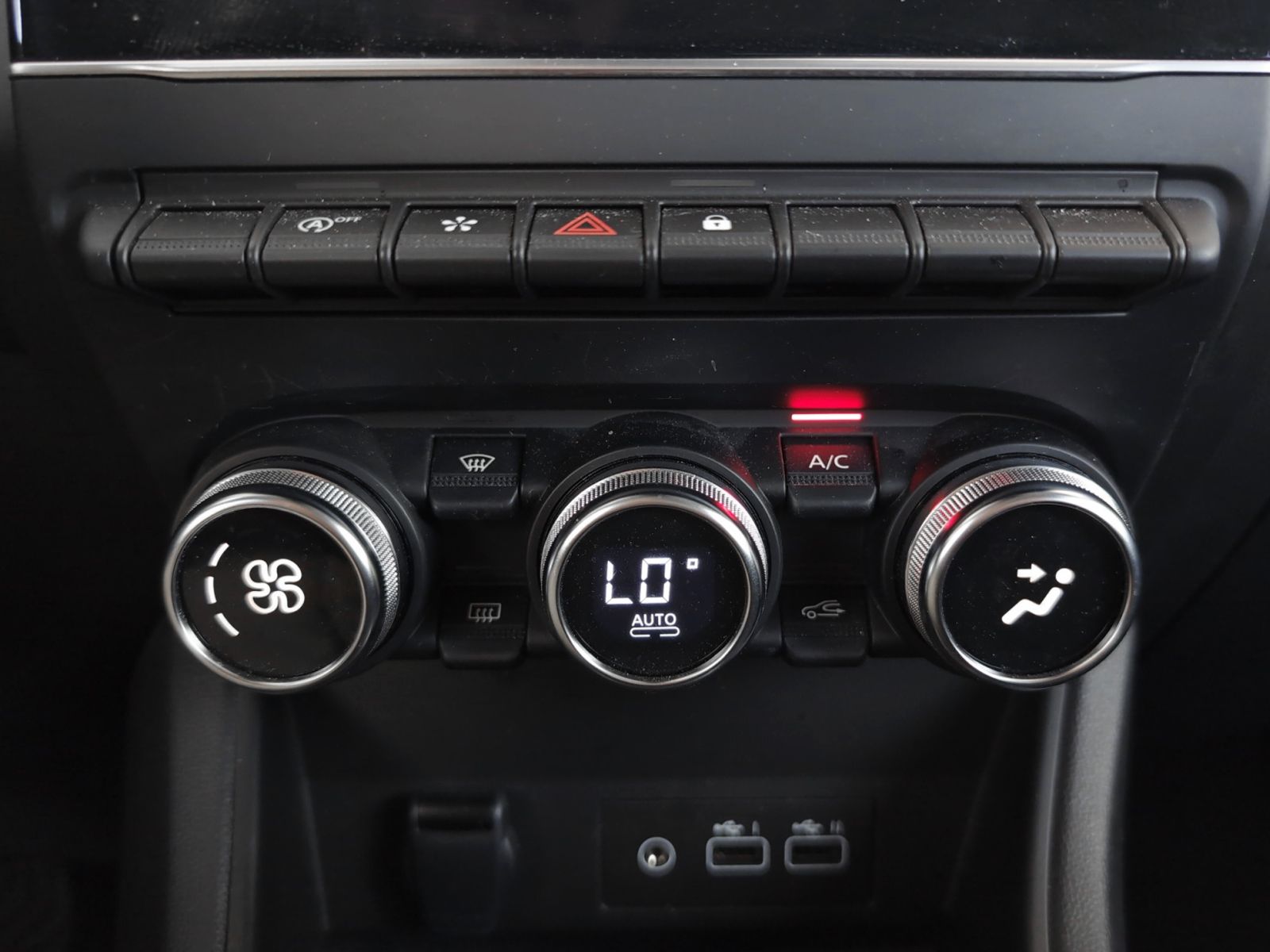 Renault Captur Techno TCe - foto 21