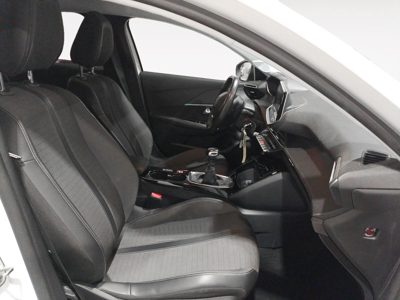Peugeot 208 BlueHDi 100 Allure - foto 12
