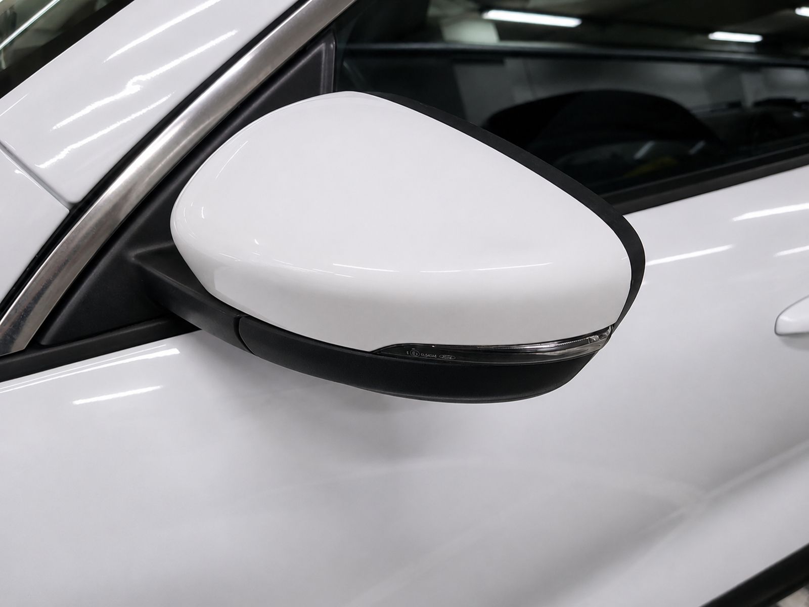 Ford Kuga 1.5 EcoBoost Titanium 4x2 - foto 24