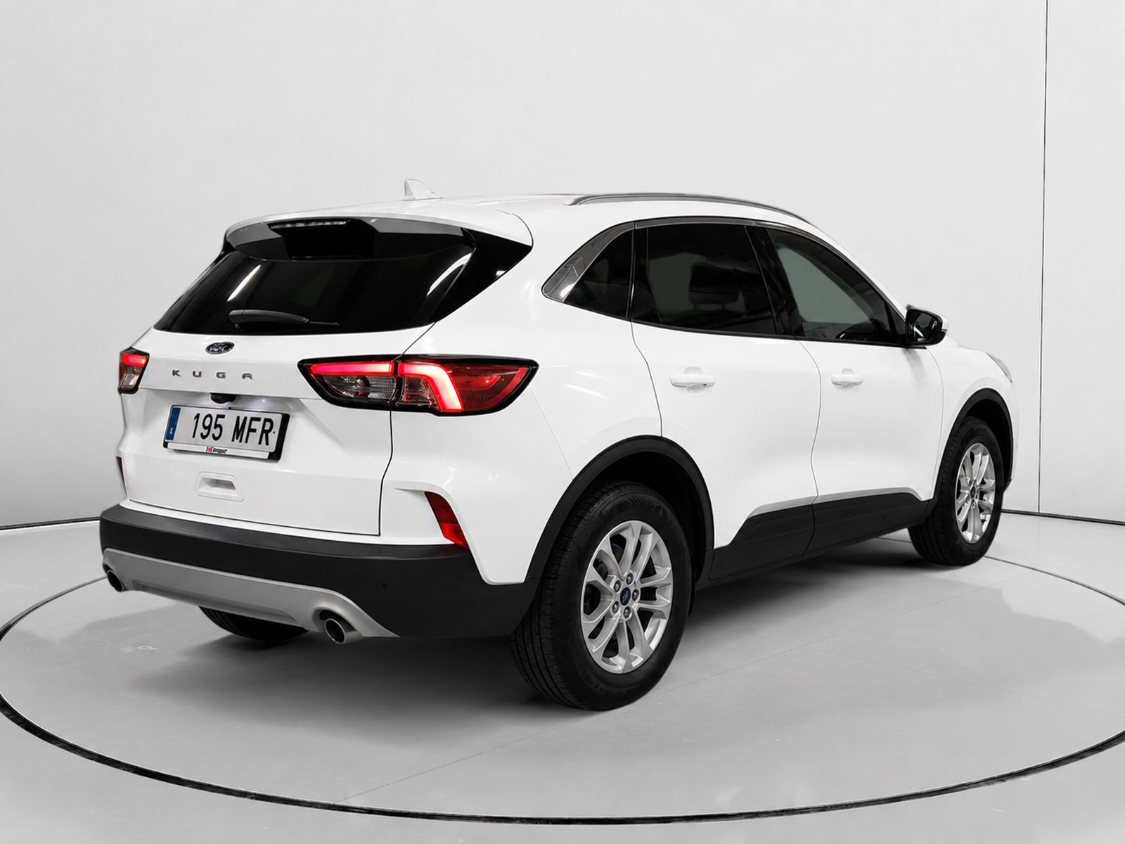 Ford Kuga 1.5 EcoBoost Titanium 4x2 - foto 3