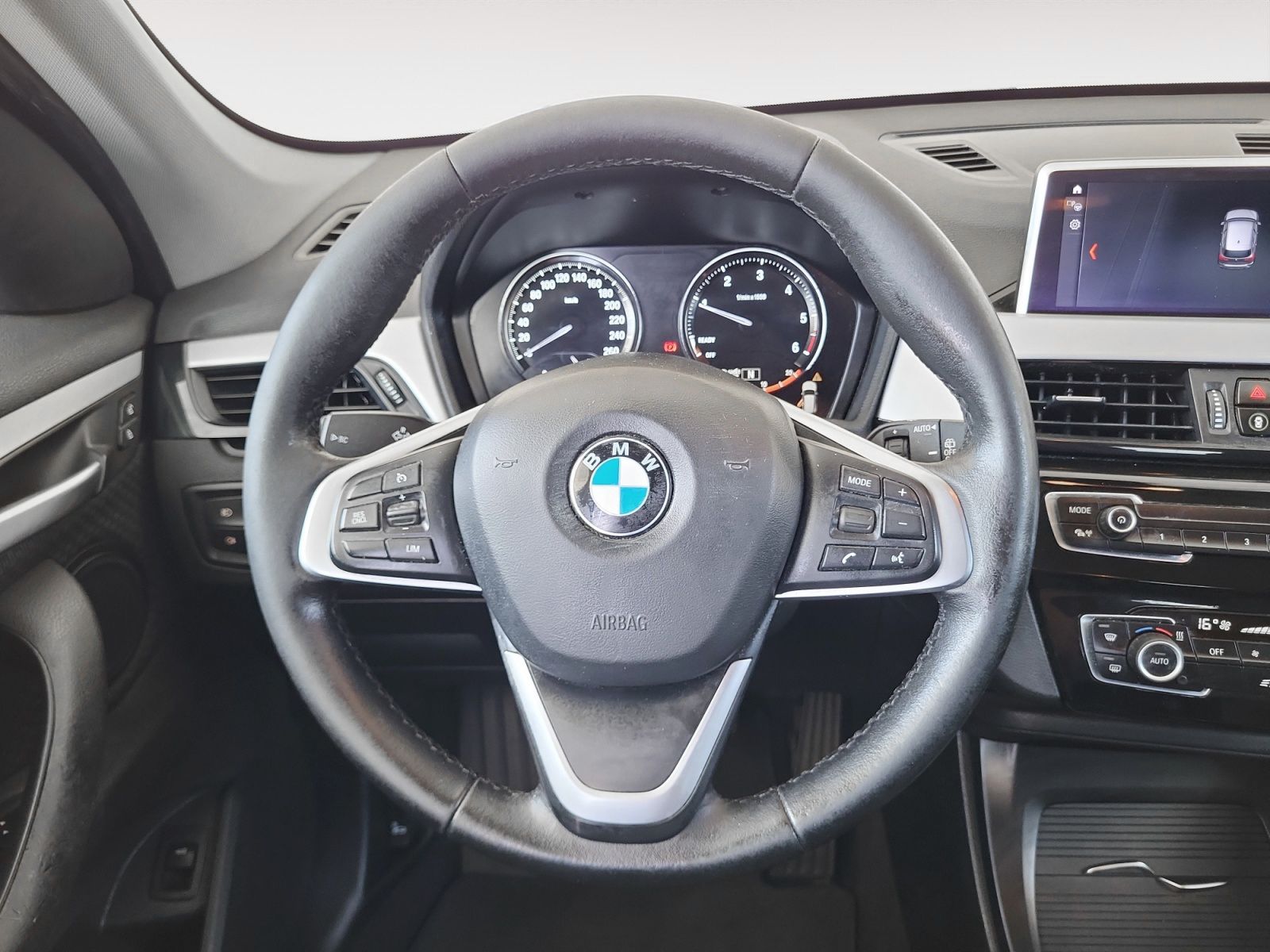 BMW X1 sDrive16d - foto 10