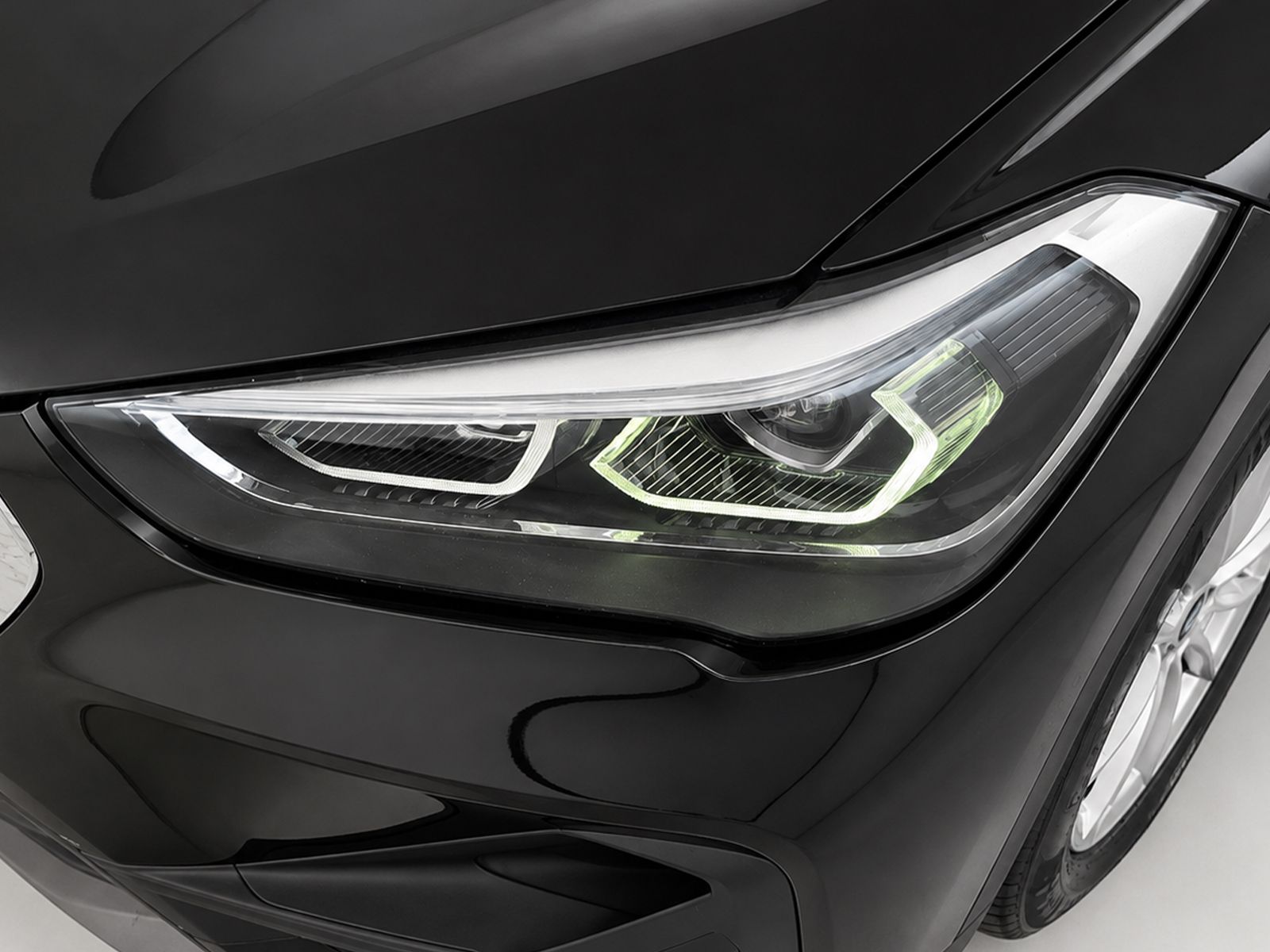 BMW X1 sDrive16d - foto 26