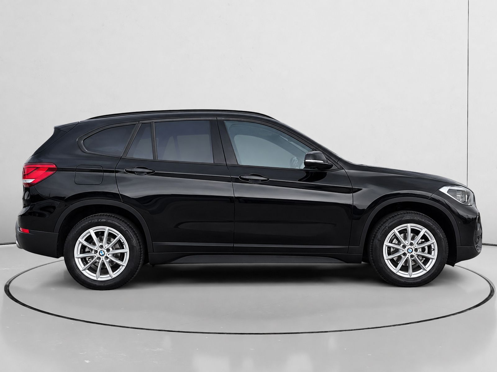 BMW X1 sDrive16d - foto 2