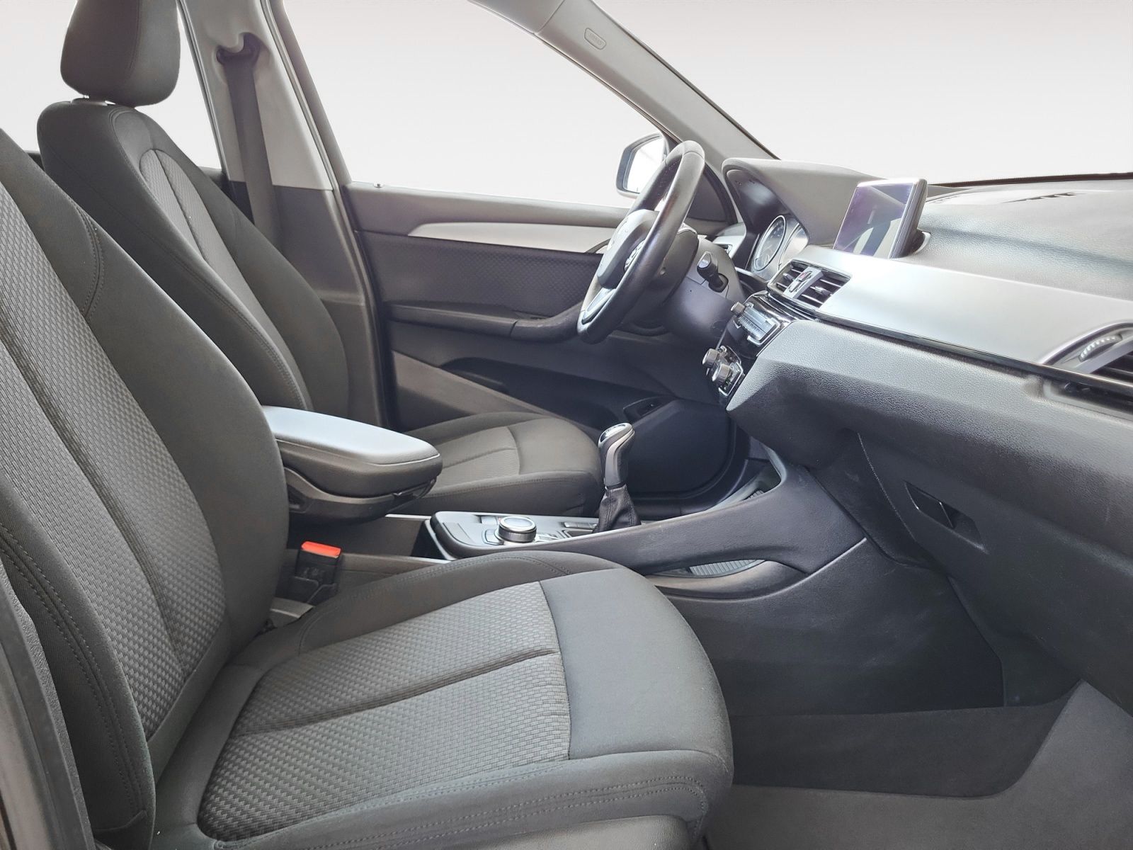 BMW X1 sDrive16d - foto 13