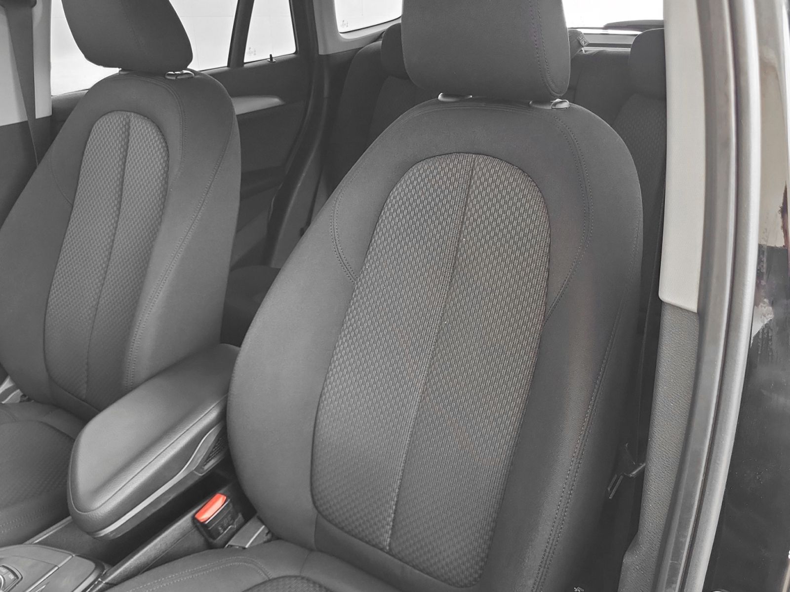 BMW X1 sDrive16d - foto 24
