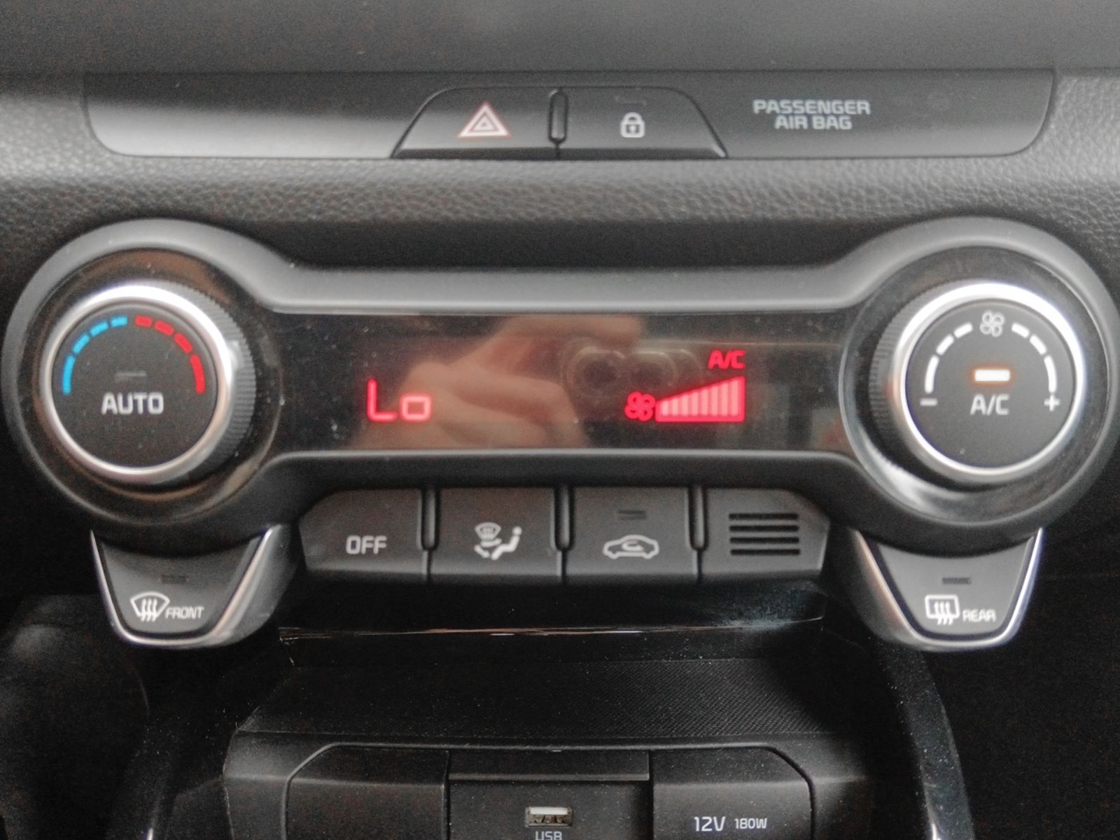 Kia Stonic 1.0 T-GDi MHEV Drive iMT - foto 21