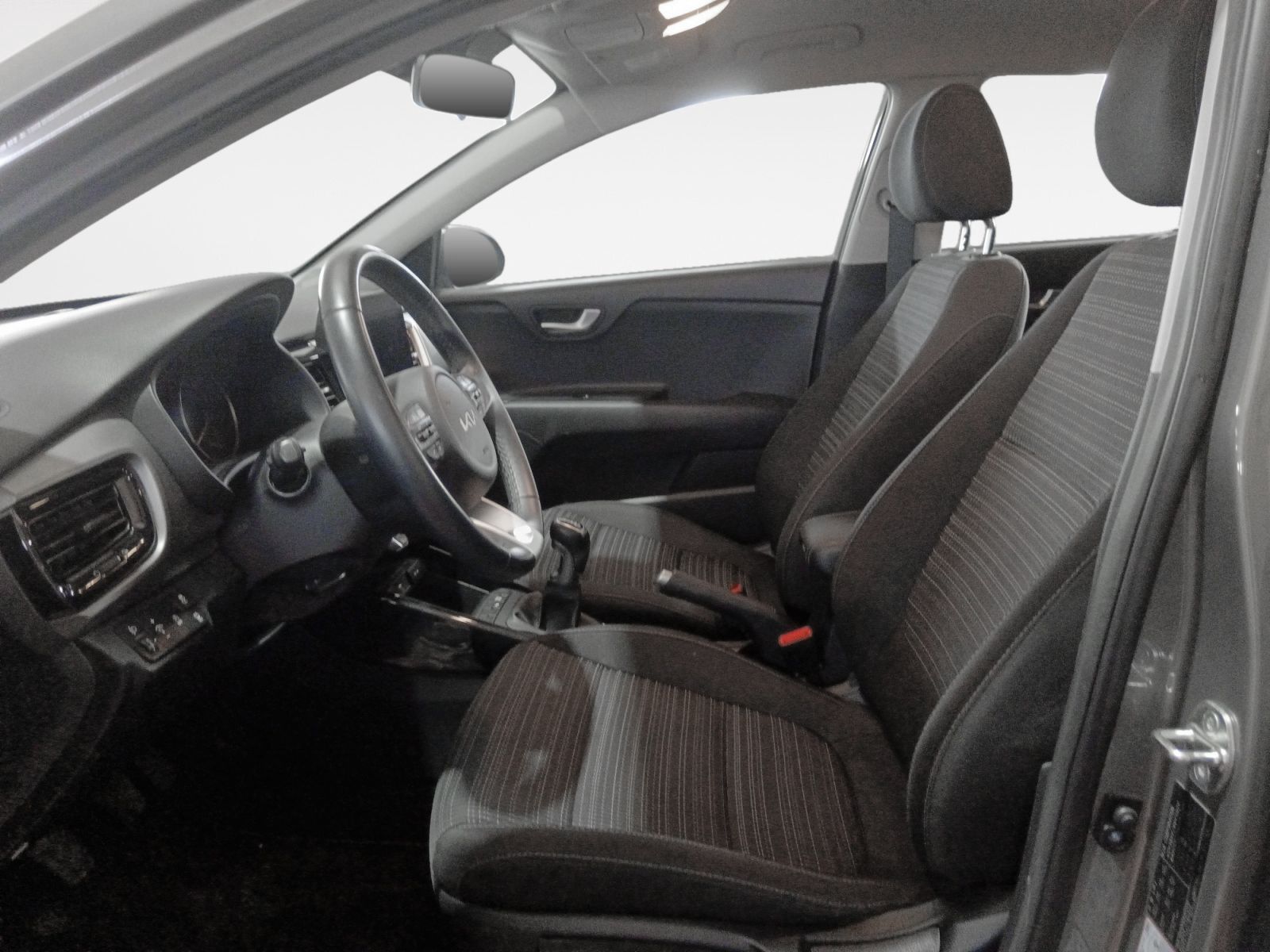 Kia Stonic 1.0 T-GDi MHEV Drive iMT - foto 10