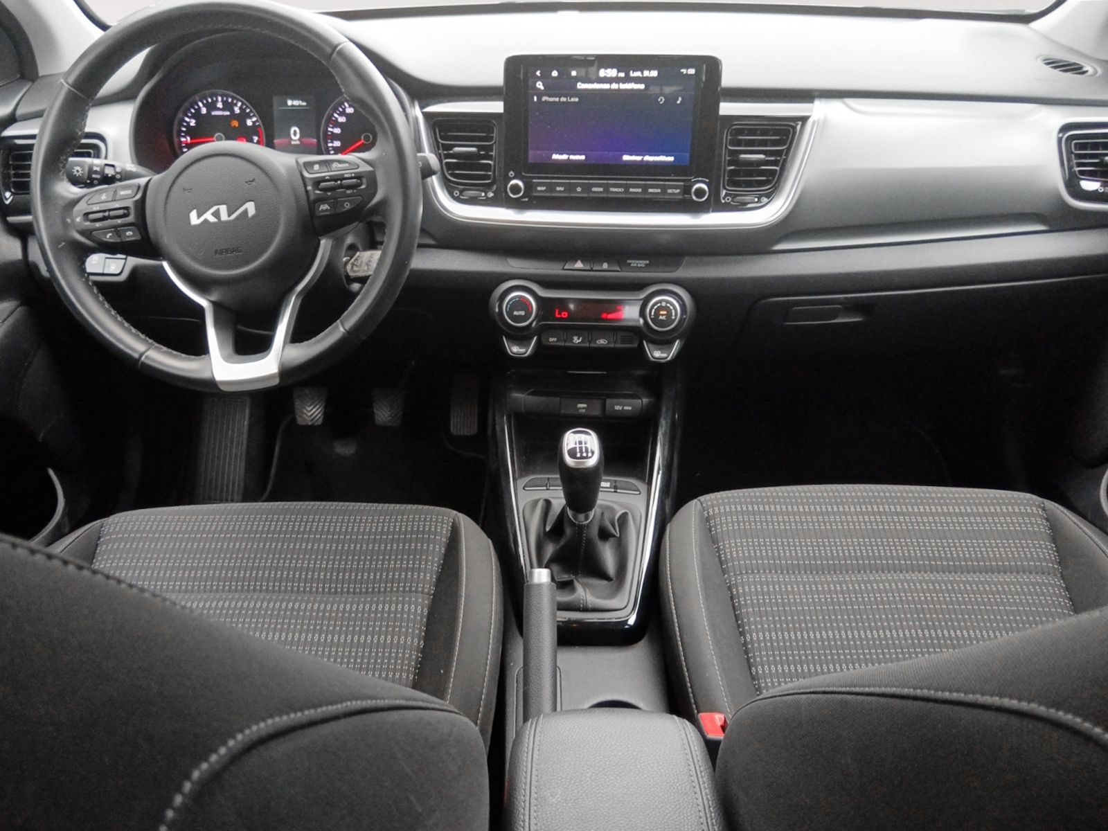 Kia Stonic 1.0 T-GDi MHEV Drive iMT - foto 8