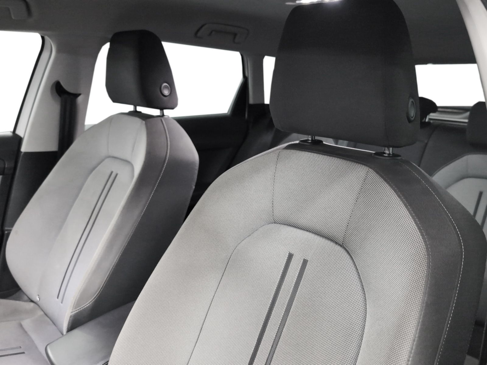 SEAT León 2.0 TDI Style Go - foto 21