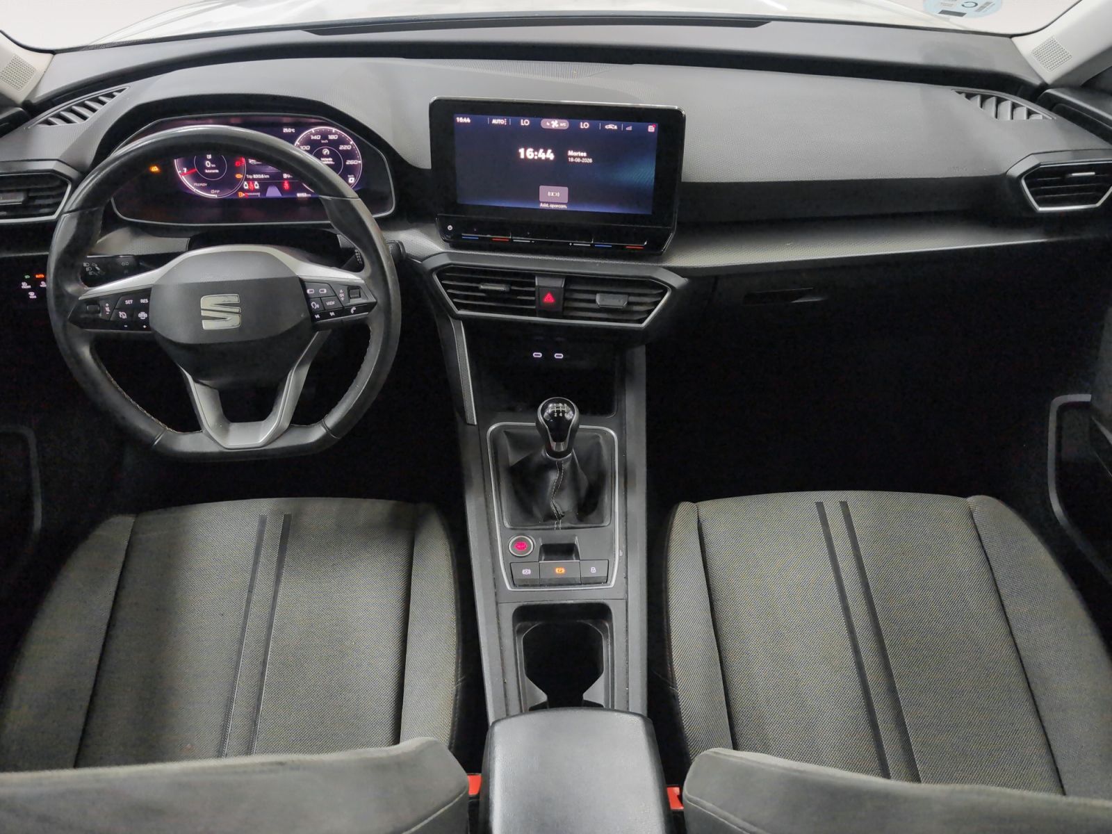 SEAT León 2.0 TDI Style Go - foto 8