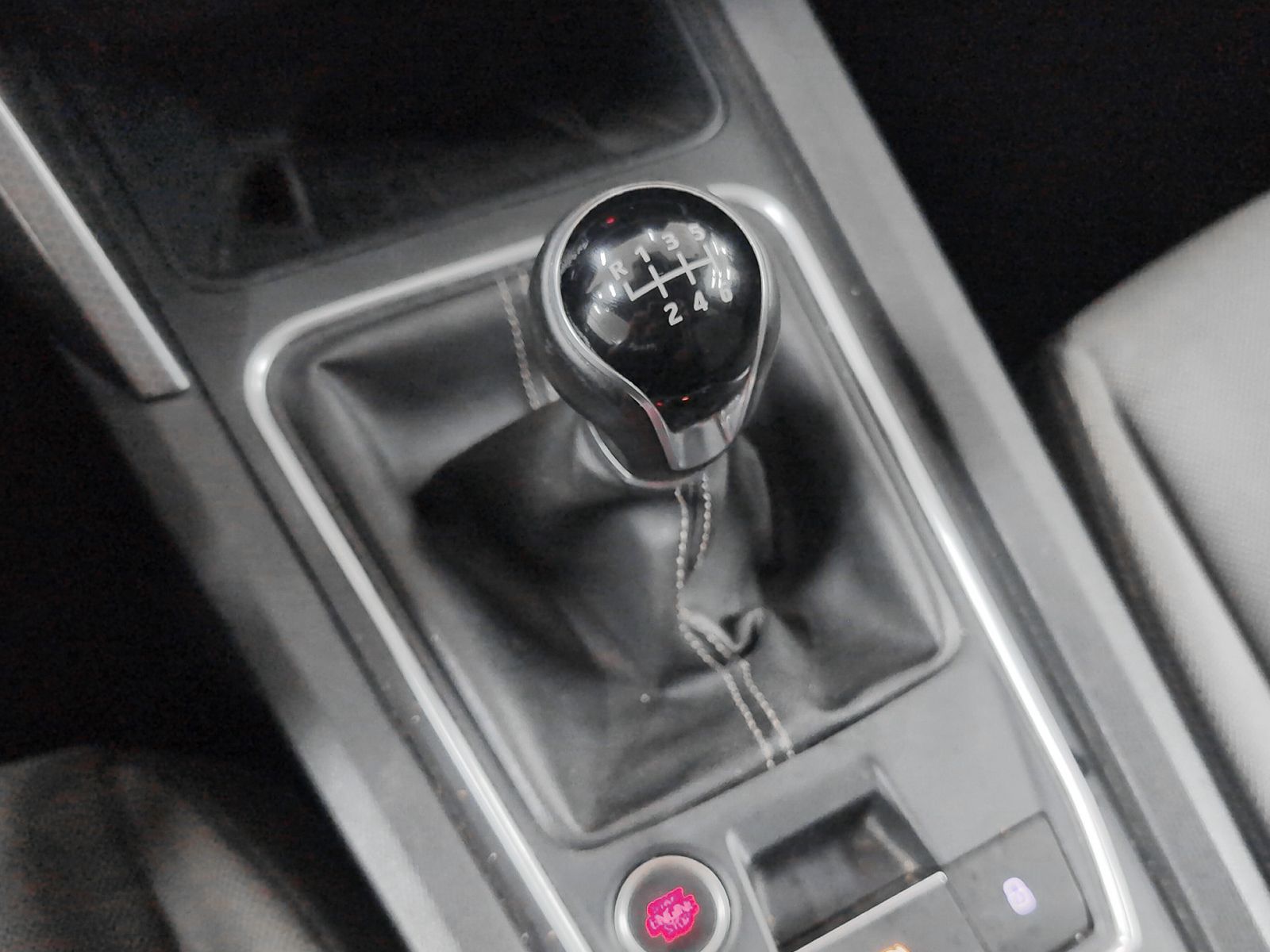 SEAT León 2.0 TDI Style Go - foto 14