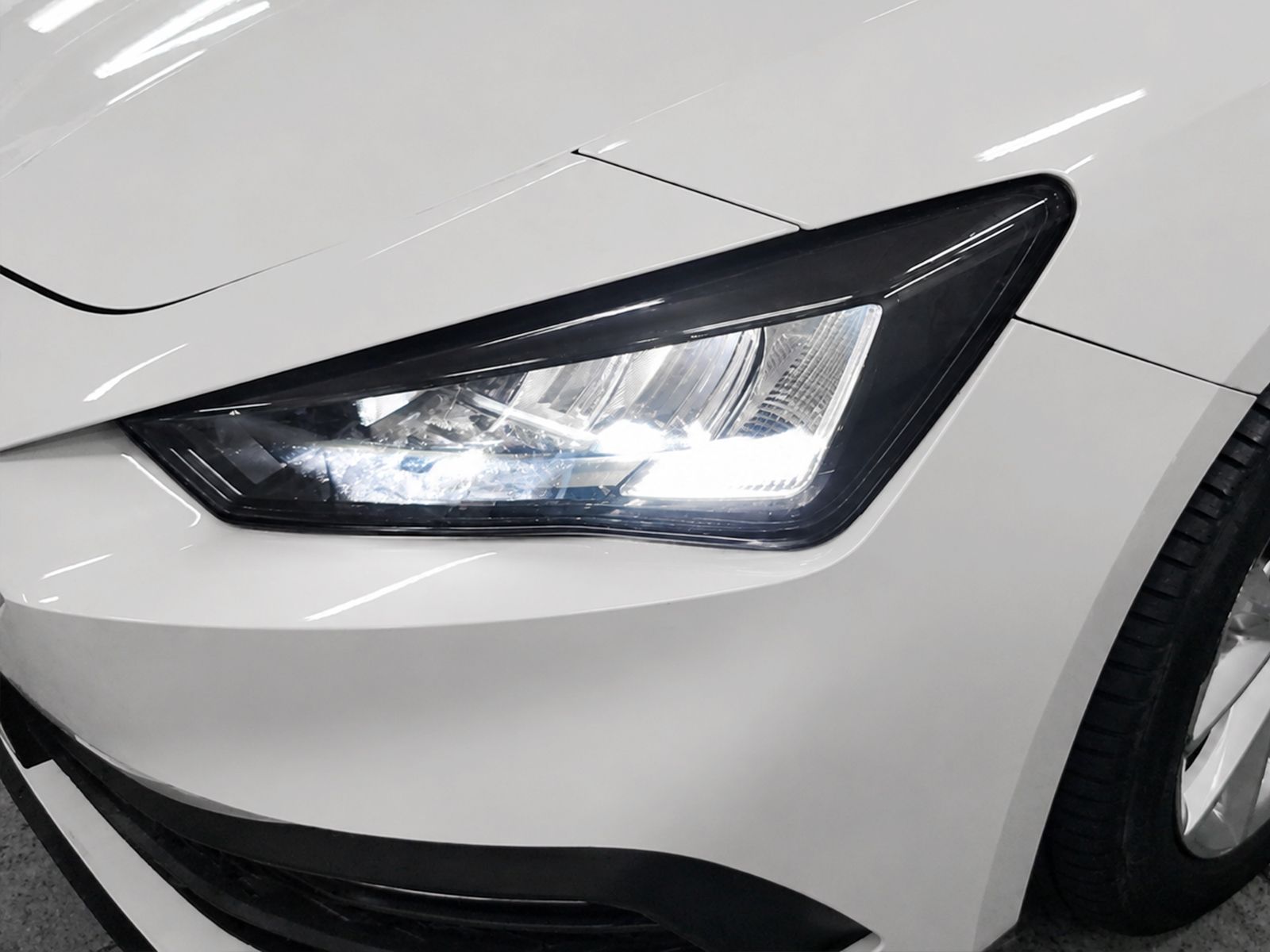 SEAT León 2.0 TDI Style Go - foto 23