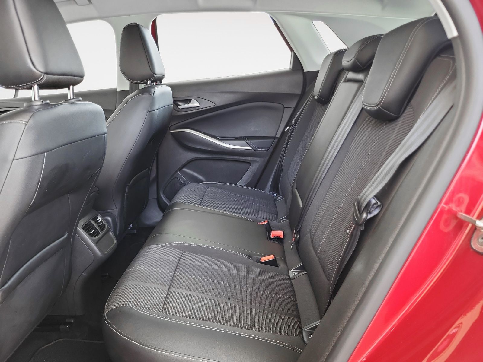 Opel Grandland 1.2 Turbo XHT GS - foto 11