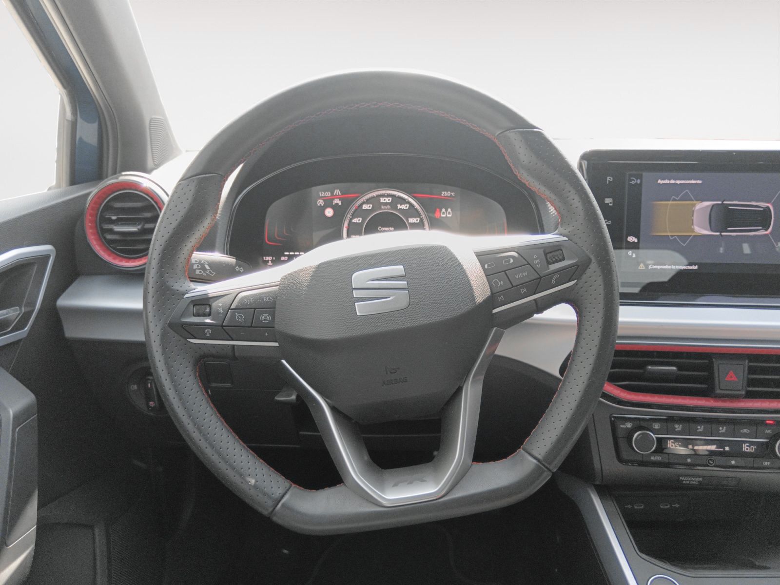 SEAT Arona 1.0 TSI FR XM - foto 9