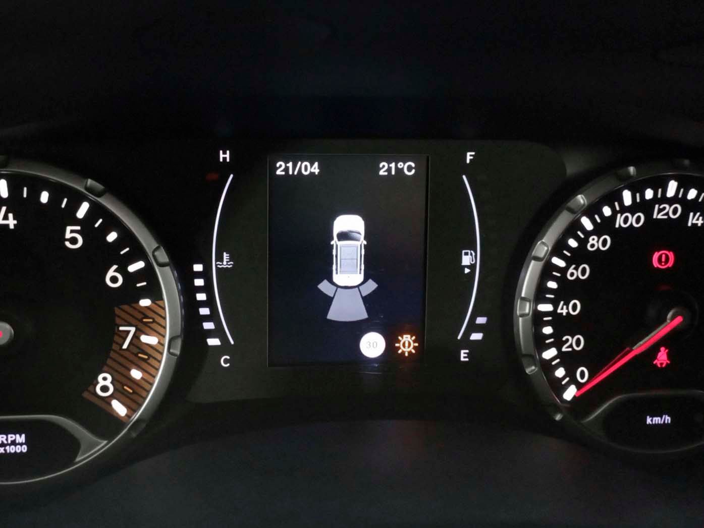 Jeep Renegade 1.0G Night Eagle 4x2 - foto 18