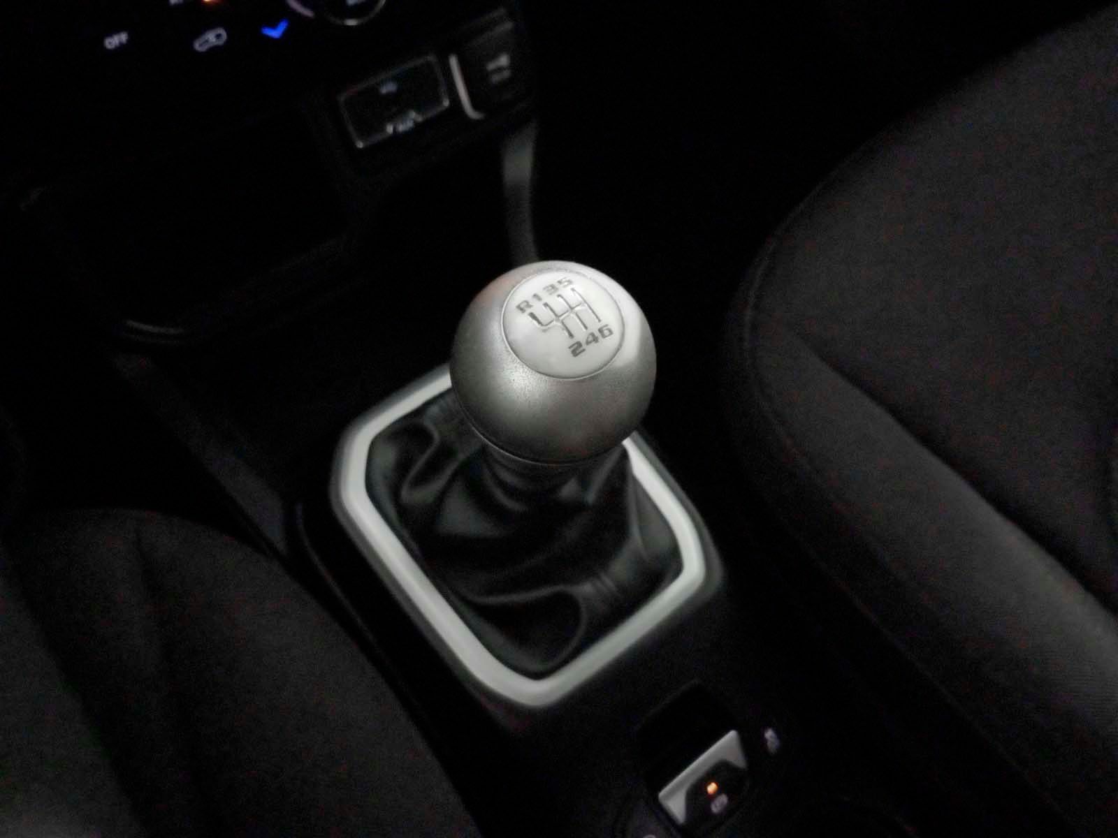 Jeep Renegade 1.0G Night Eagle 4x2 - foto 13