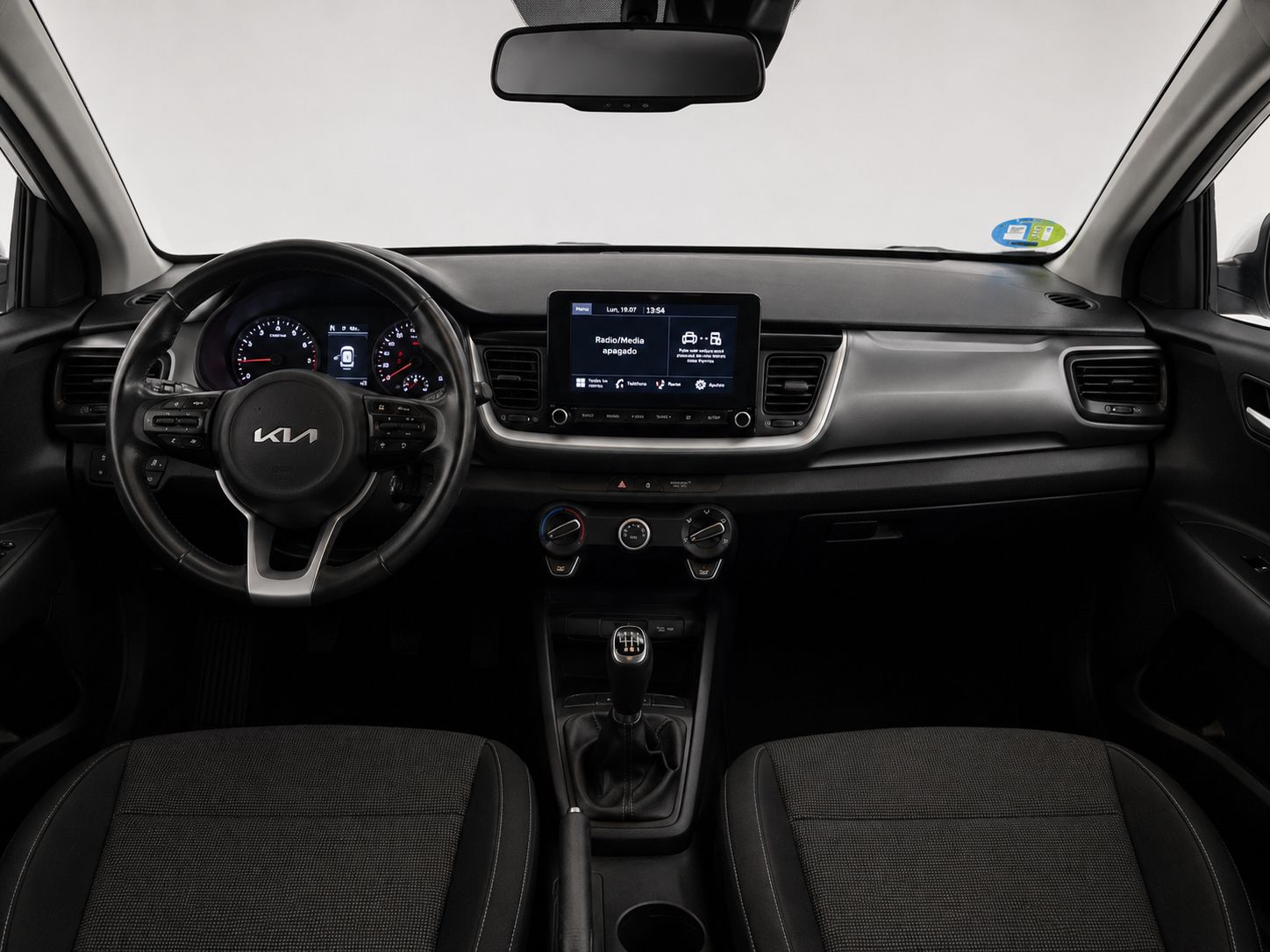 Kia Stonic 1.0 T-GDi MHEV iMT Concept - foto 9