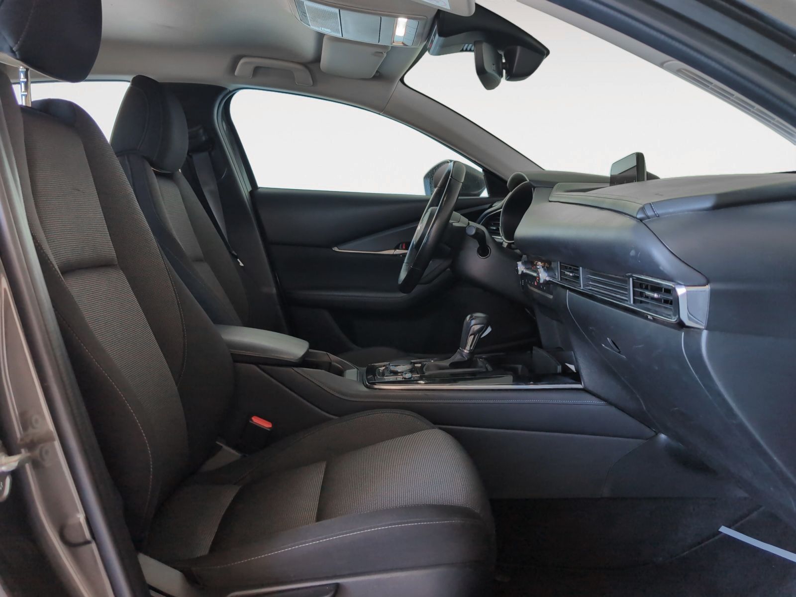 Mazda CX-30 2.0 Skyactiv-X Evolution 2WD - foto 13