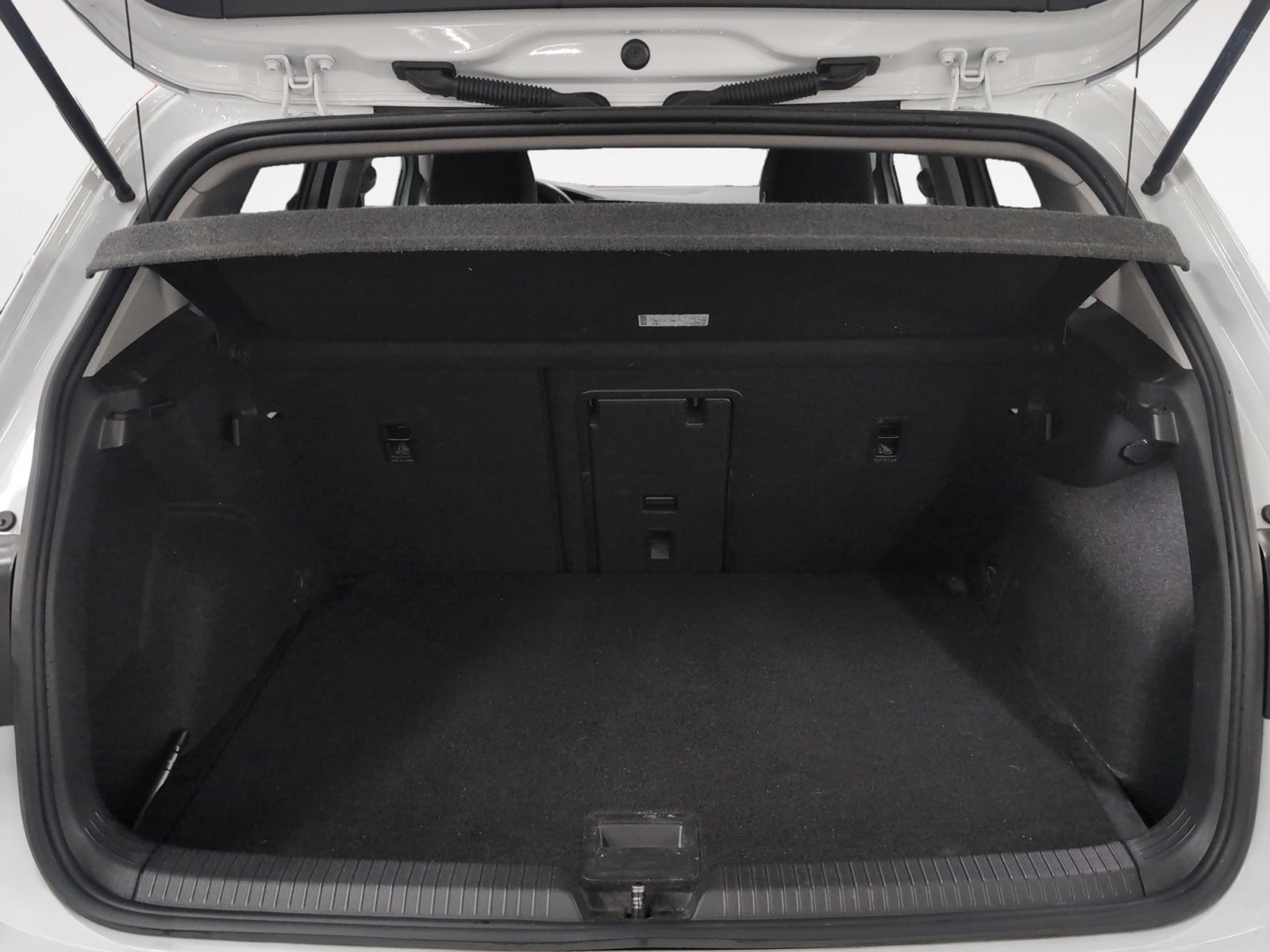 Volkswagen Golf Life 1.0 eTSI DSG - foto 14