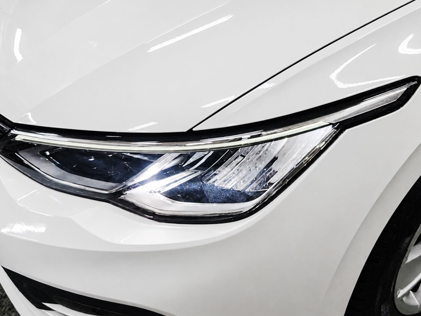 Volkswagen Golf Life 1.0 eTSI DSG - foto 22