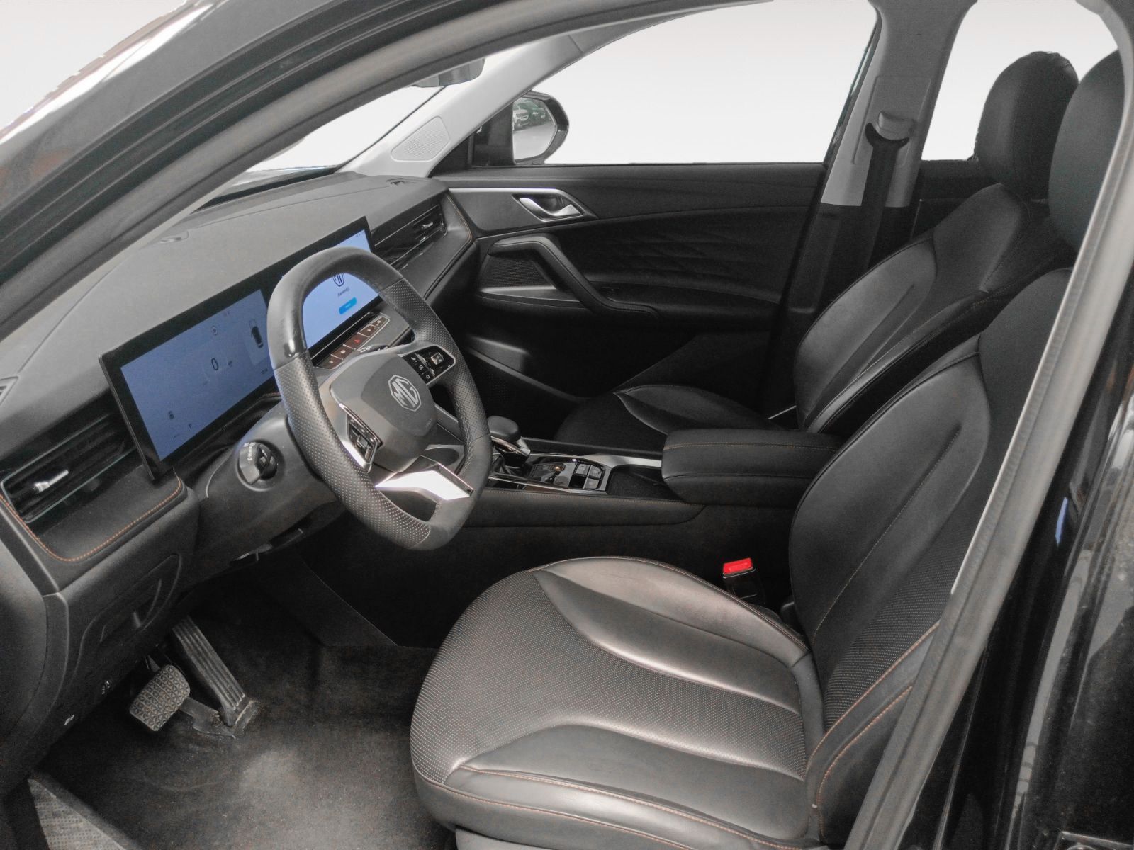 MG HS 1.5 T-GDi Luxury DCT - foto 12