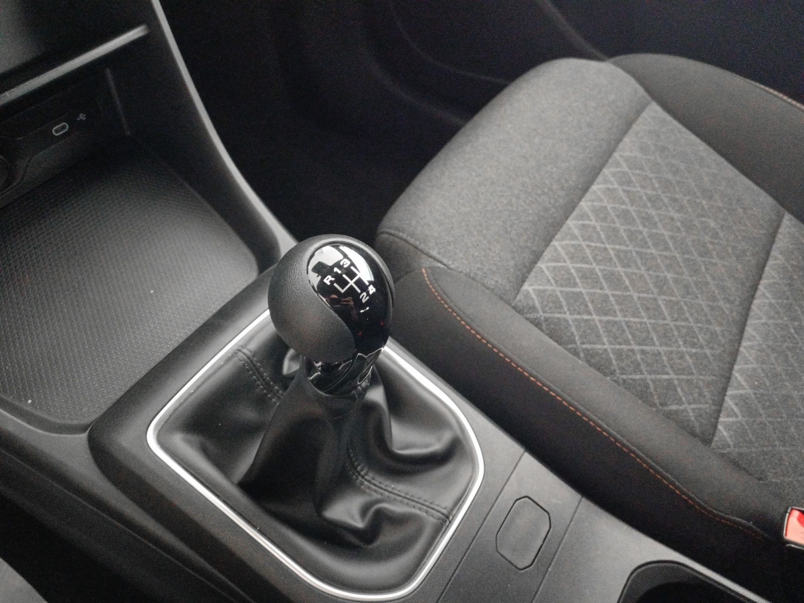 MG MG3 1.5 Comfort - foto 14