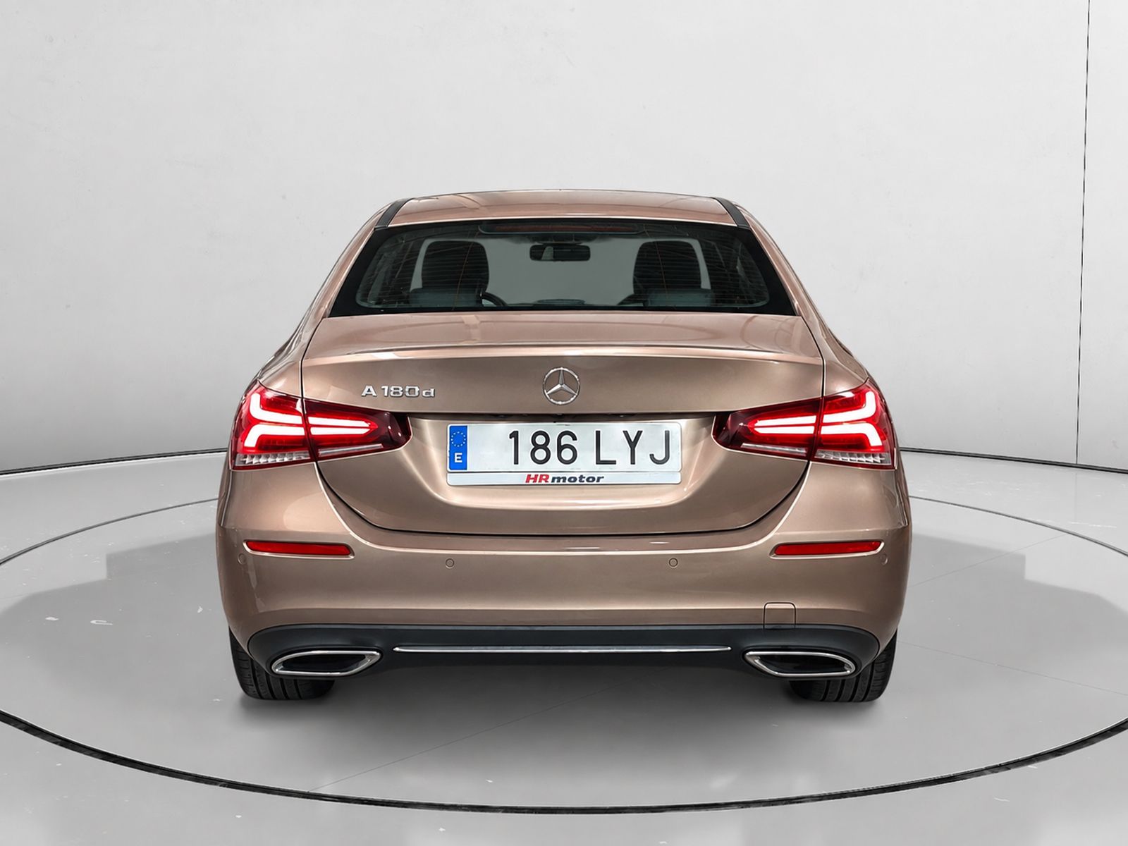 Mercedes-Benz Clase A 180 d Sedán - foto 4