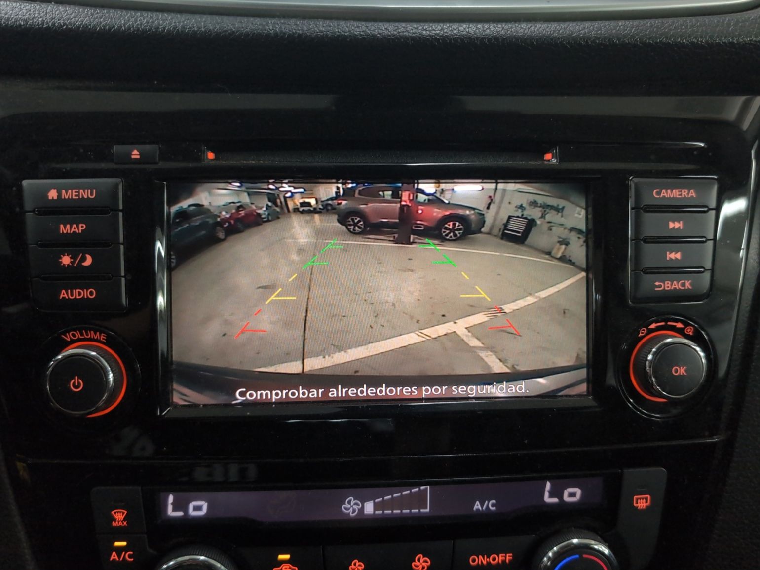 Nissan Qashqai dCi 115 Acenta - foto 21