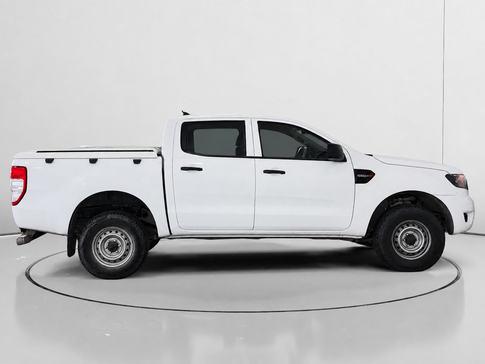 Ford Ranger Pickup 2.0 EcoBlue Doble Cabina XL 4x4 - foto 2