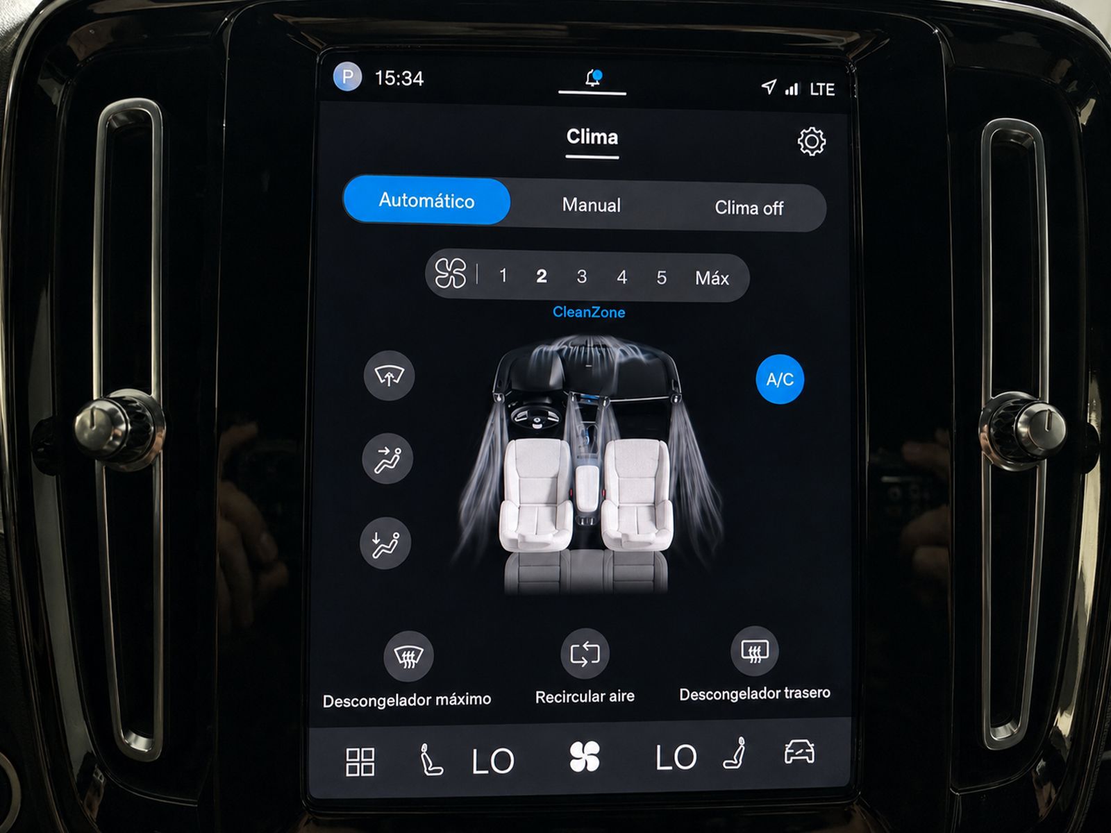 Volvo XC40 B3 Gasolina Mild hybrid Core - foto 22