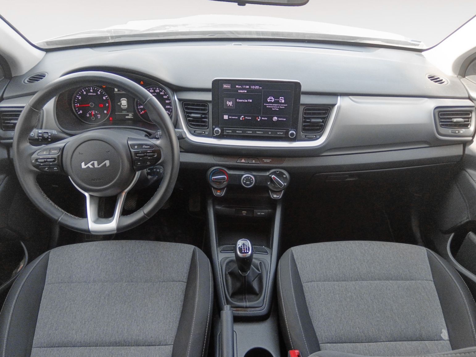 Kia Stonic 1.0 T-GDi MHEV Concept Plus - foto 8