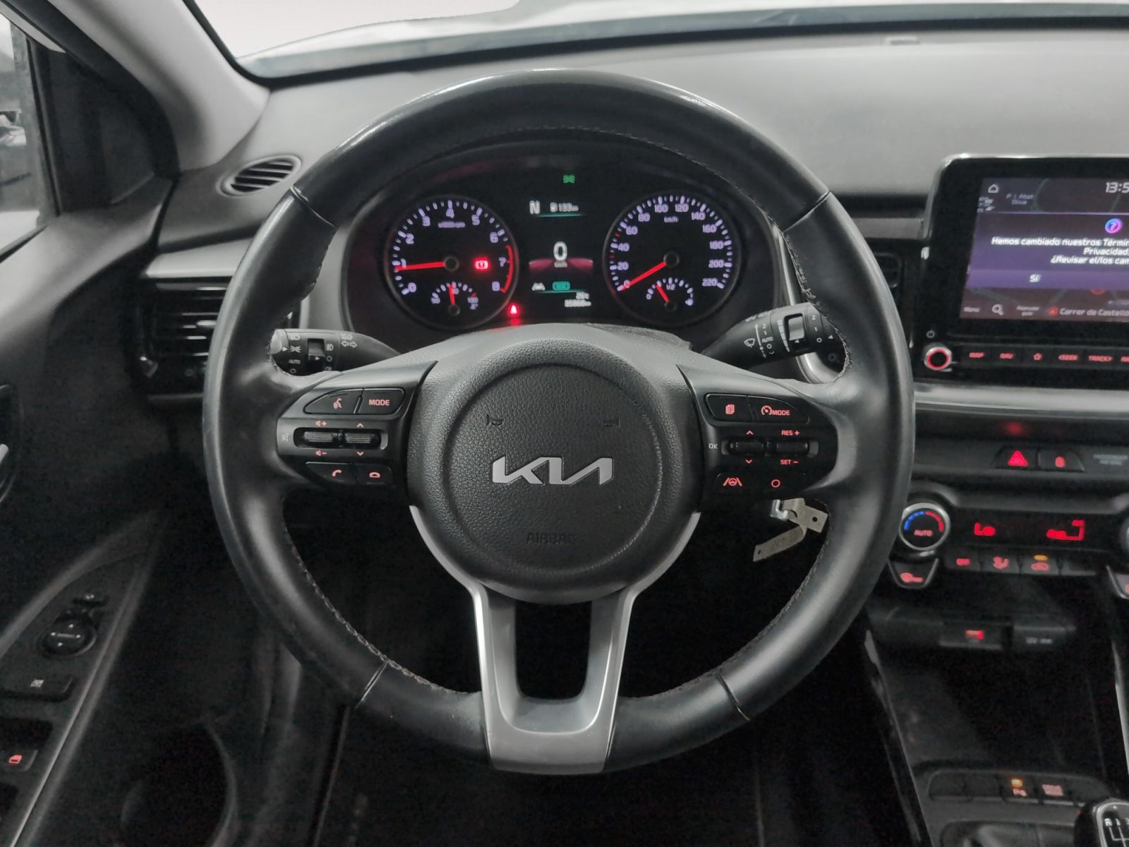 Kia Stonic 1.0 T-GDi MHEV Drive iMT - foto 9