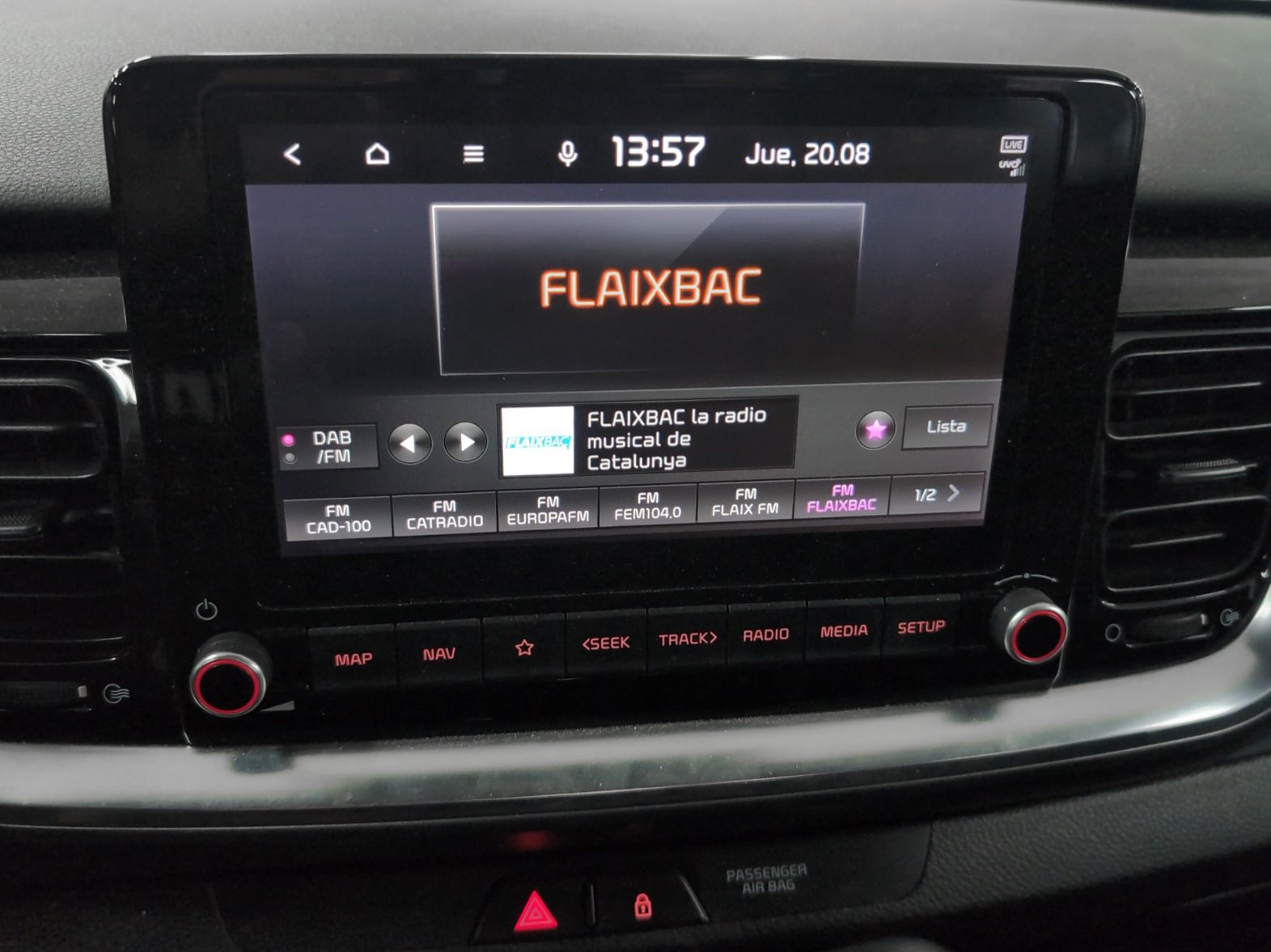 Kia Stonic 1.0 T-GDi MHEV Drive iMT - foto 18
