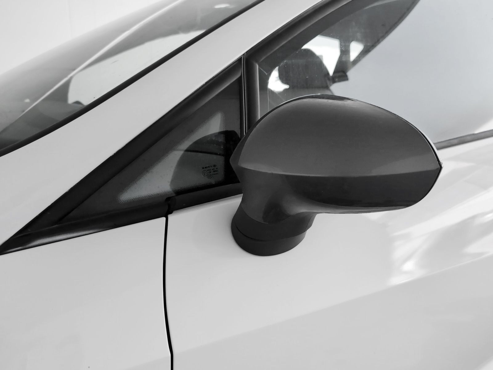 SEAT Ibiza 1.4 TDI Style Connect - foto 23