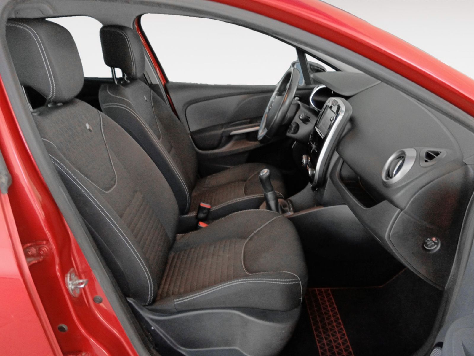 Renault Clio Limited Energy TCe - foto 13