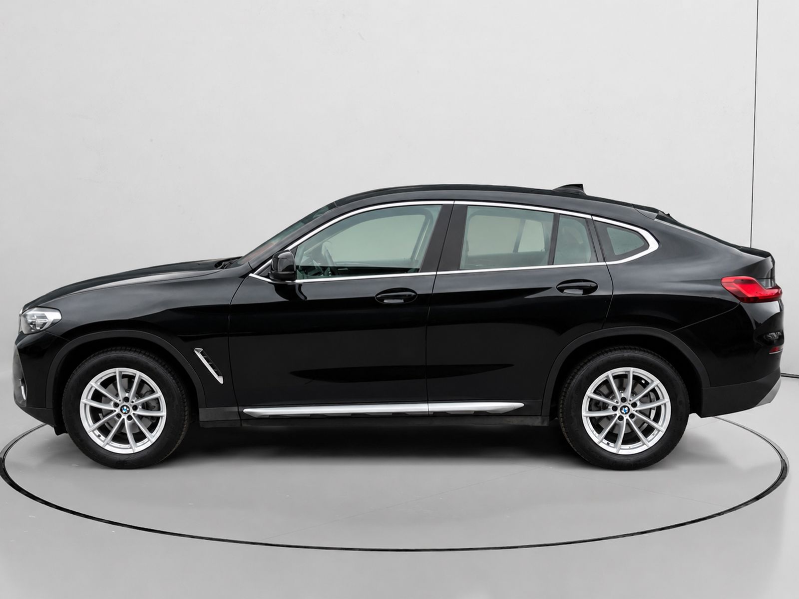 BMW X4 xDrive20d xLine - foto 6