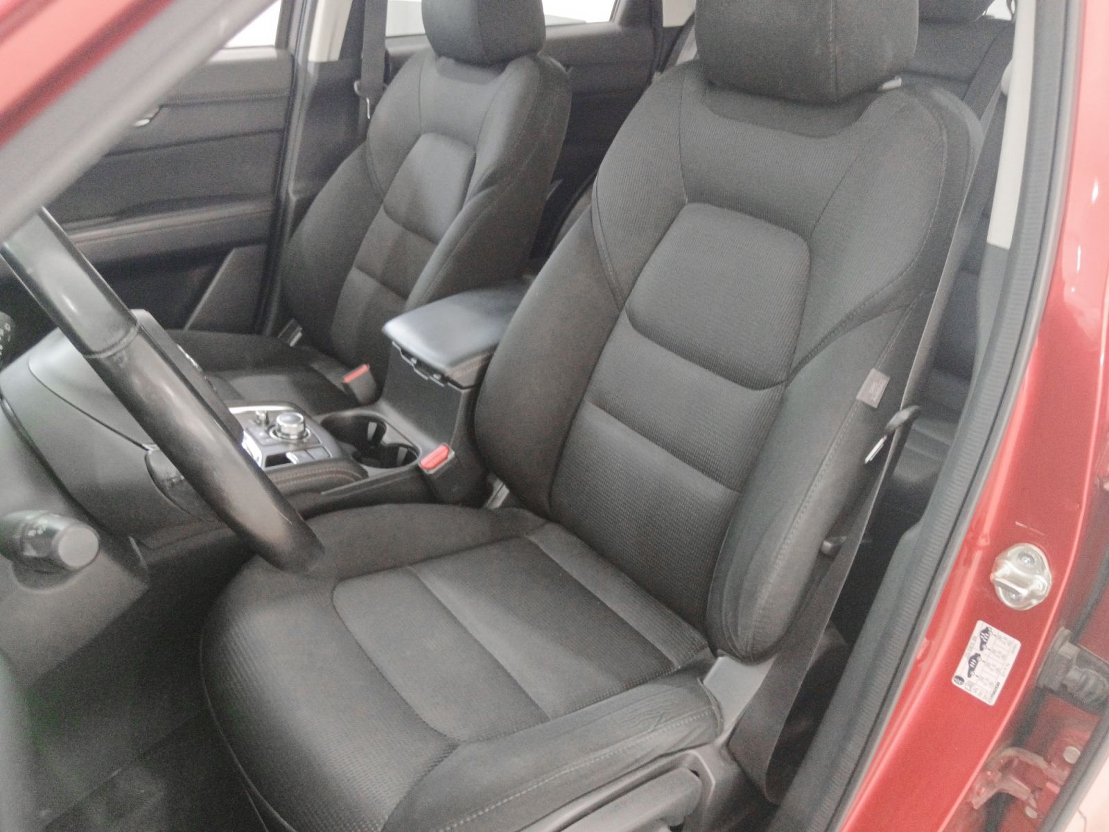 Mazda CX-5 2.2 DE Zenith 4WD - foto 24