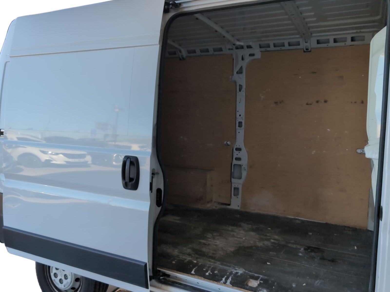 Opel Movano Furgón BlueHDi 140 Edition L2H2 3.500 - foto 13