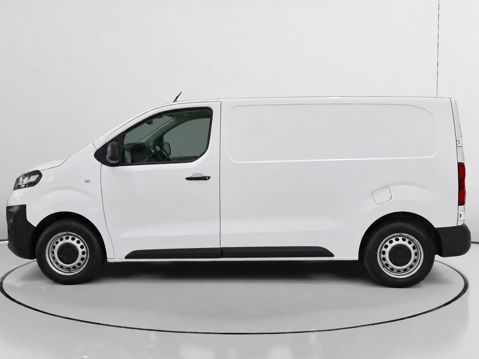 Fiat Scudo Furgon 1.5 BlueHDi L2 Business - foto 6