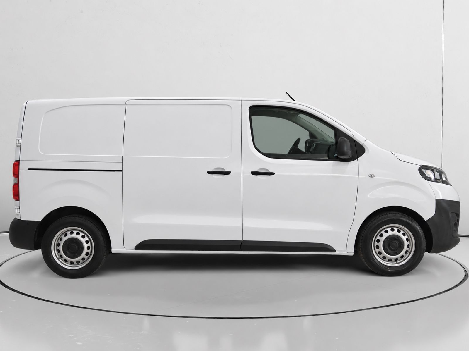 Fiat Scudo Furgon 1.5 BlueHDi L2 Business - foto 2