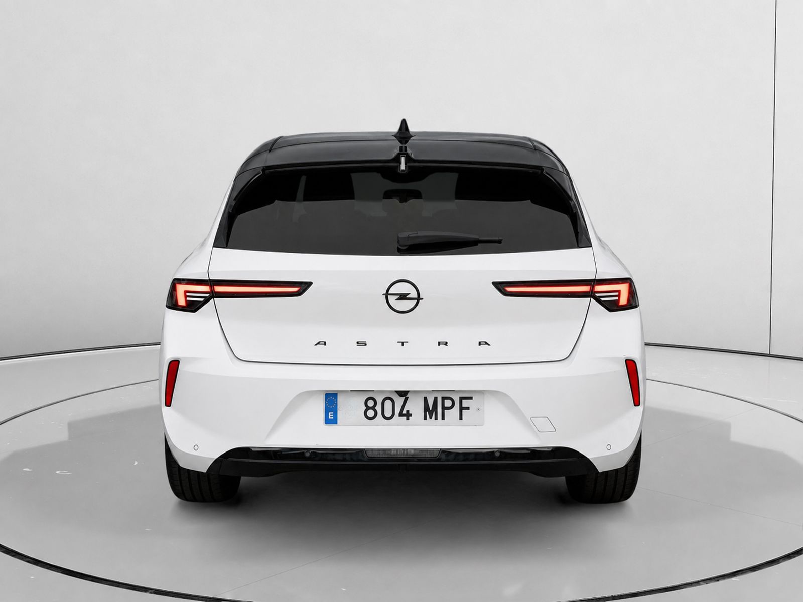 Opel Astra 1.2 Turbo XHT GS - foto 4