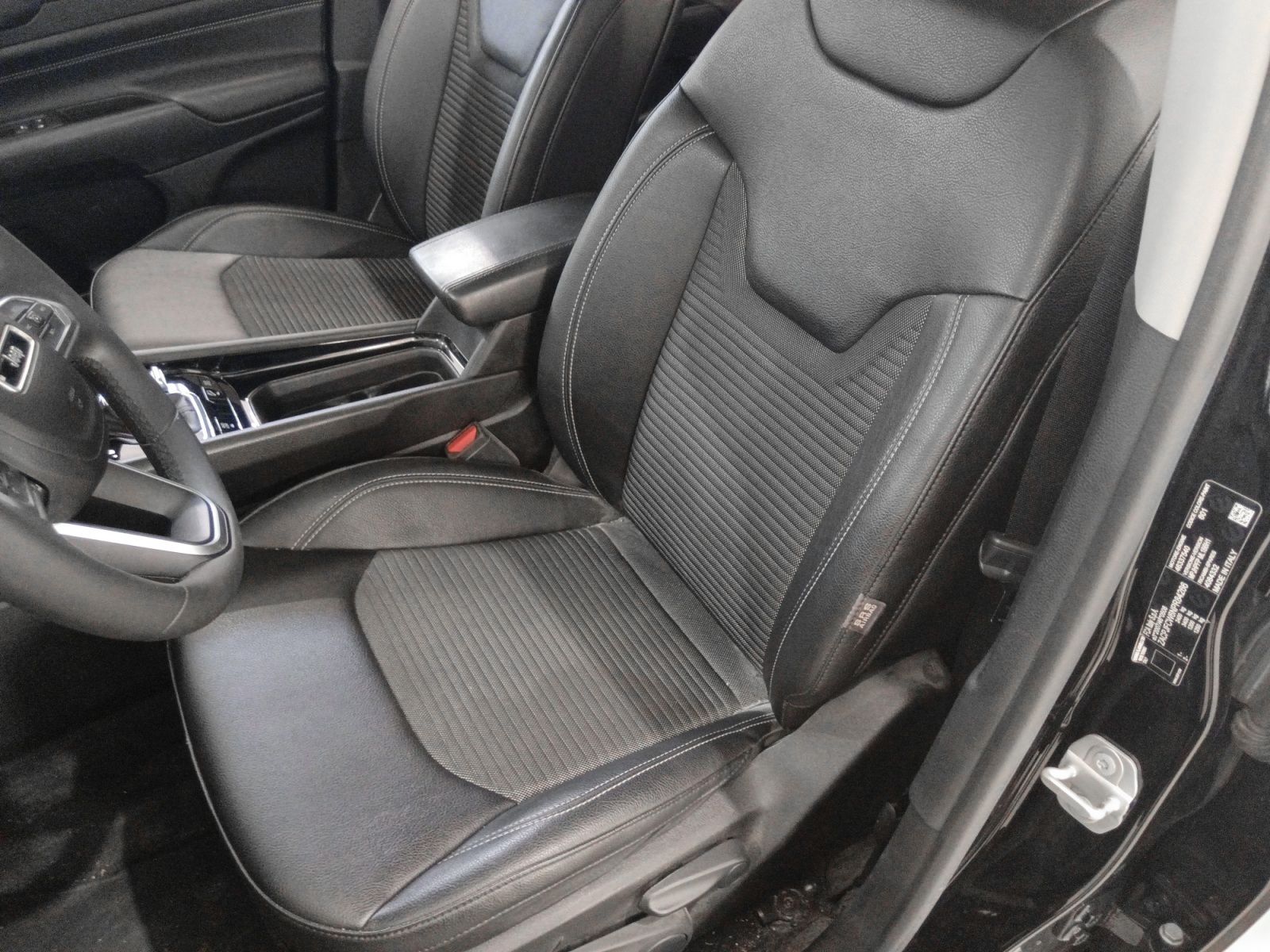 Jeep Compass 1.3 PHEV Limited AWD - foto 22