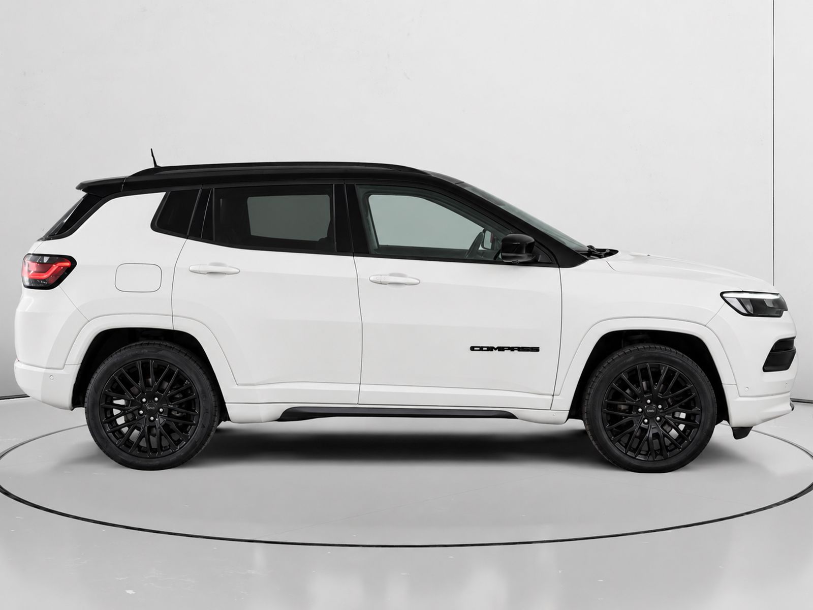 Jeep Compass 1.3 PHEV S AWD - foto 2