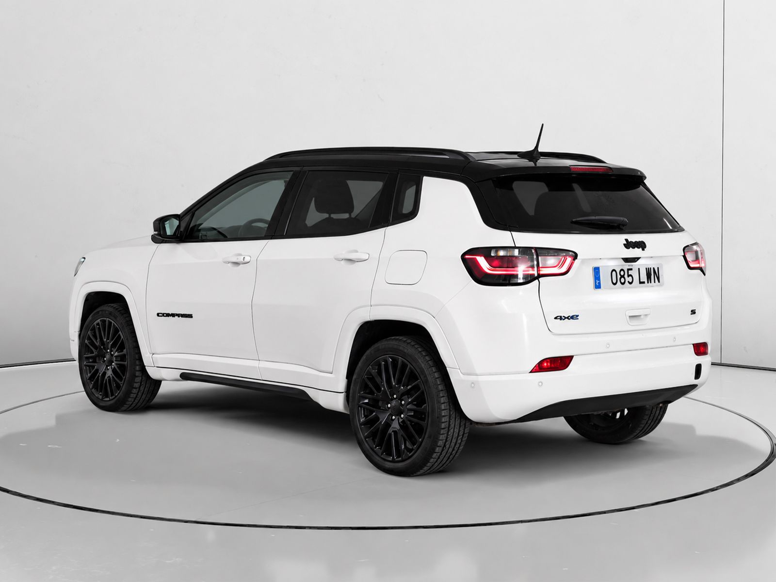 Jeep Compass 1.3 PHEV S AWD - foto 5