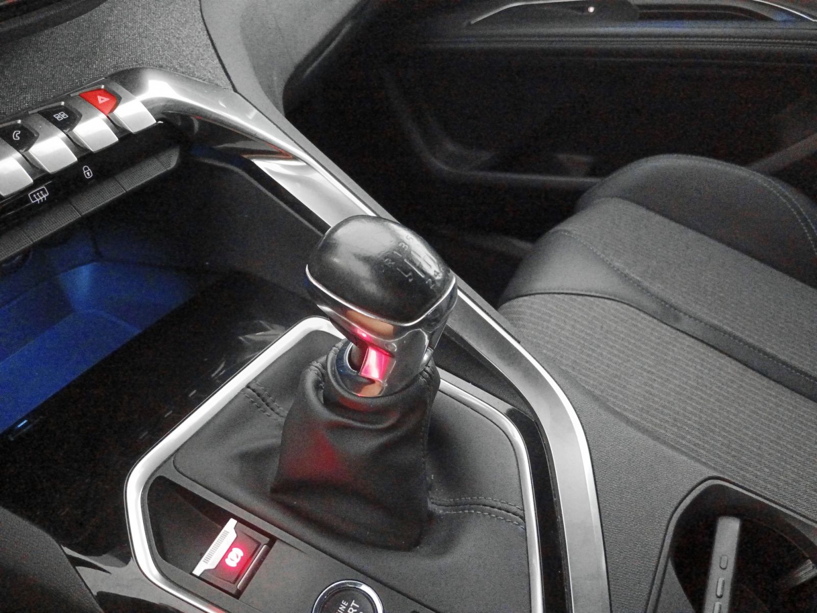 Peugeot 3008 PureTech 130 Allure Pack - foto 15