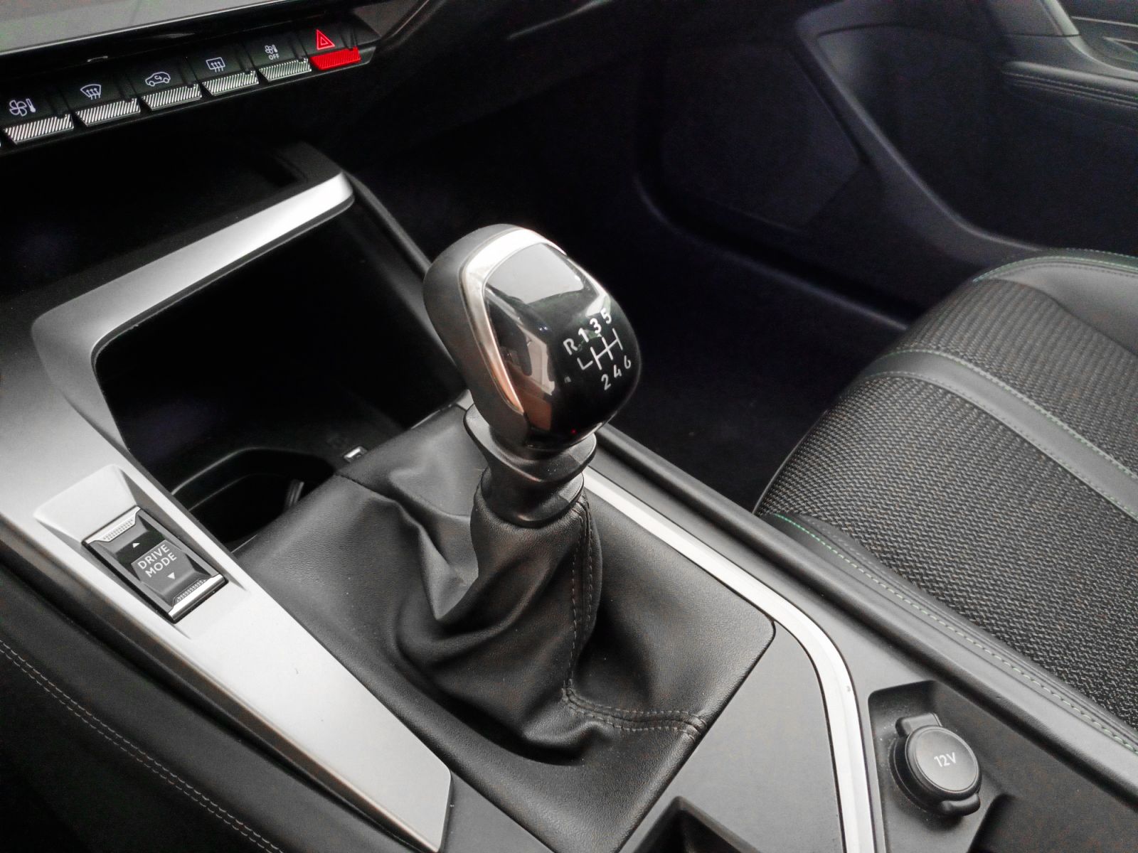 Peugeot 308 PureTech 130 Allure - foto 16