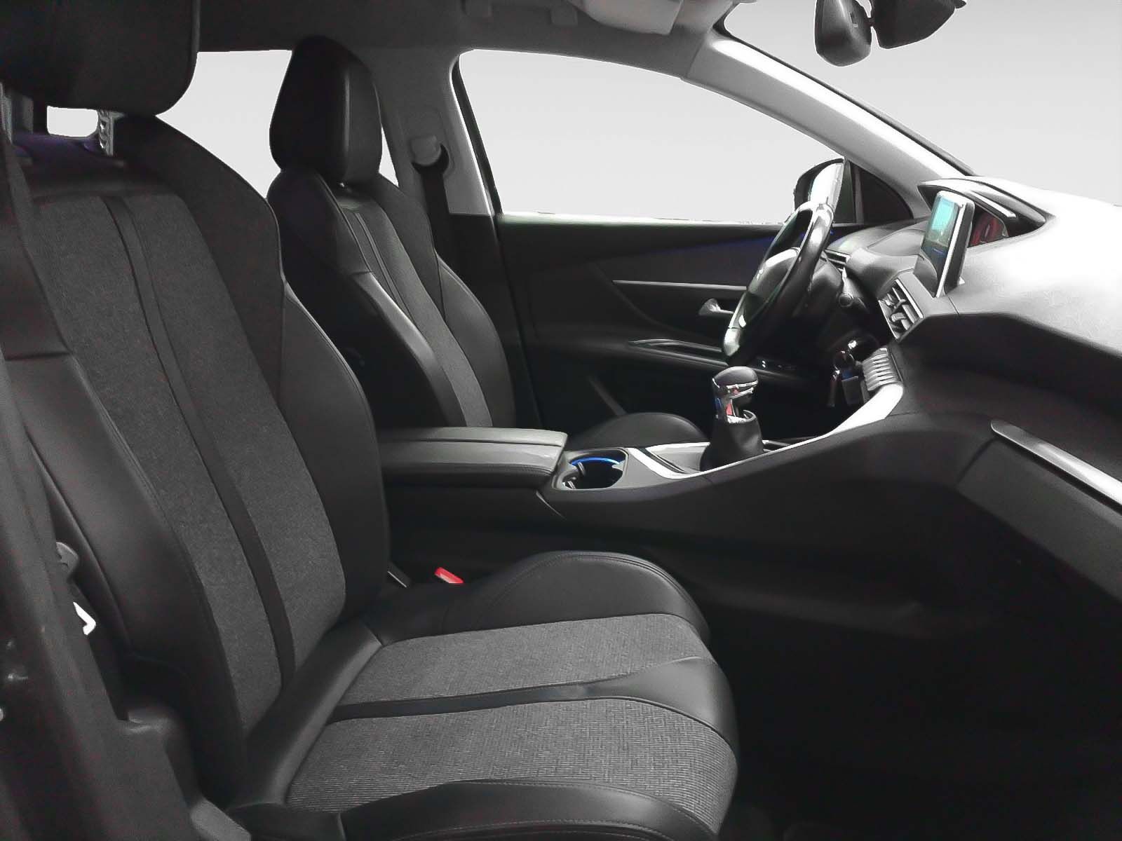 Peugeot 5008 PureTech 130 Allure - foto 13