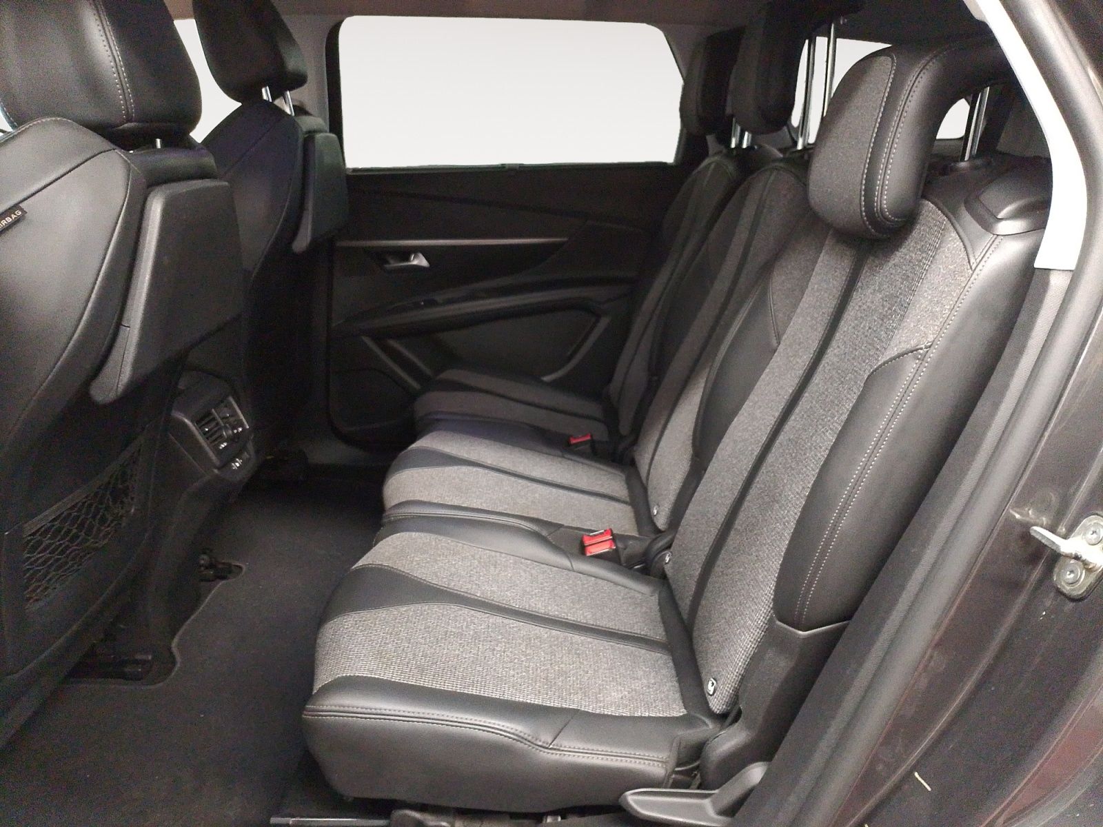 Peugeot 5008 PureTech 130 Allure - foto 12